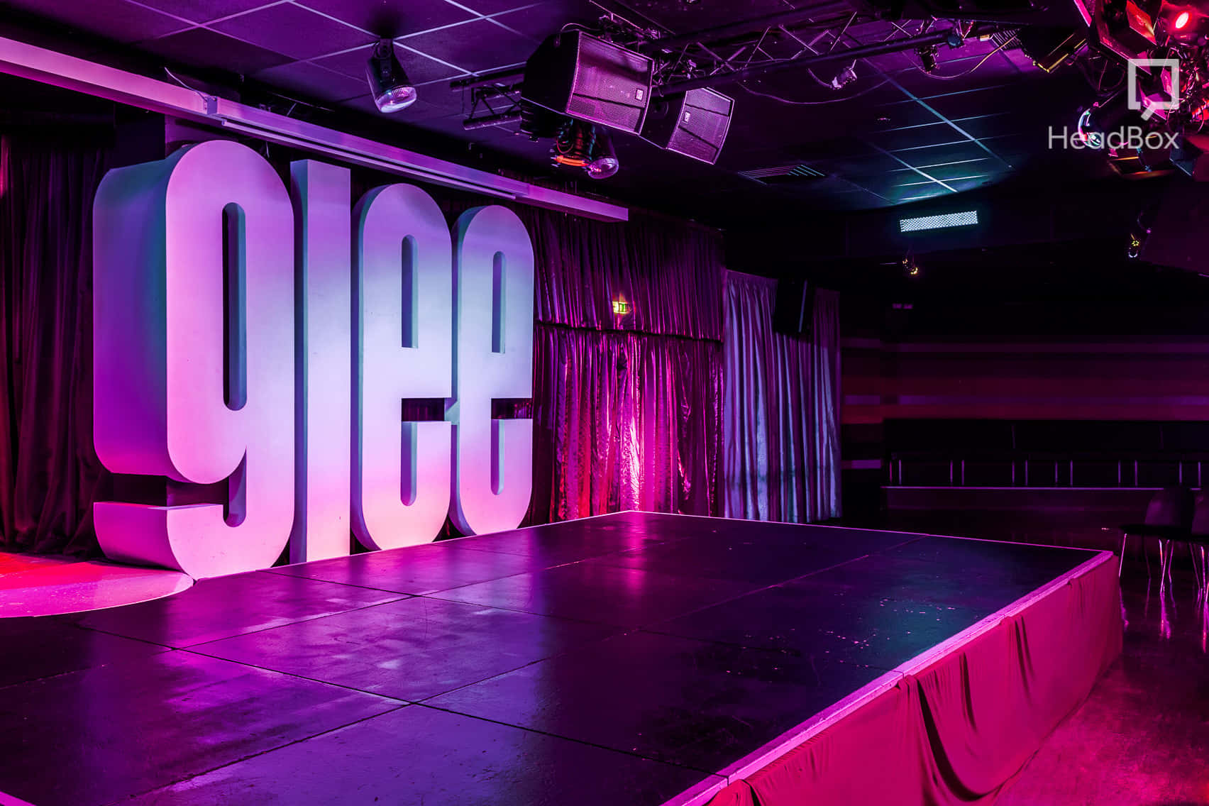 Main Room Birmingham 11