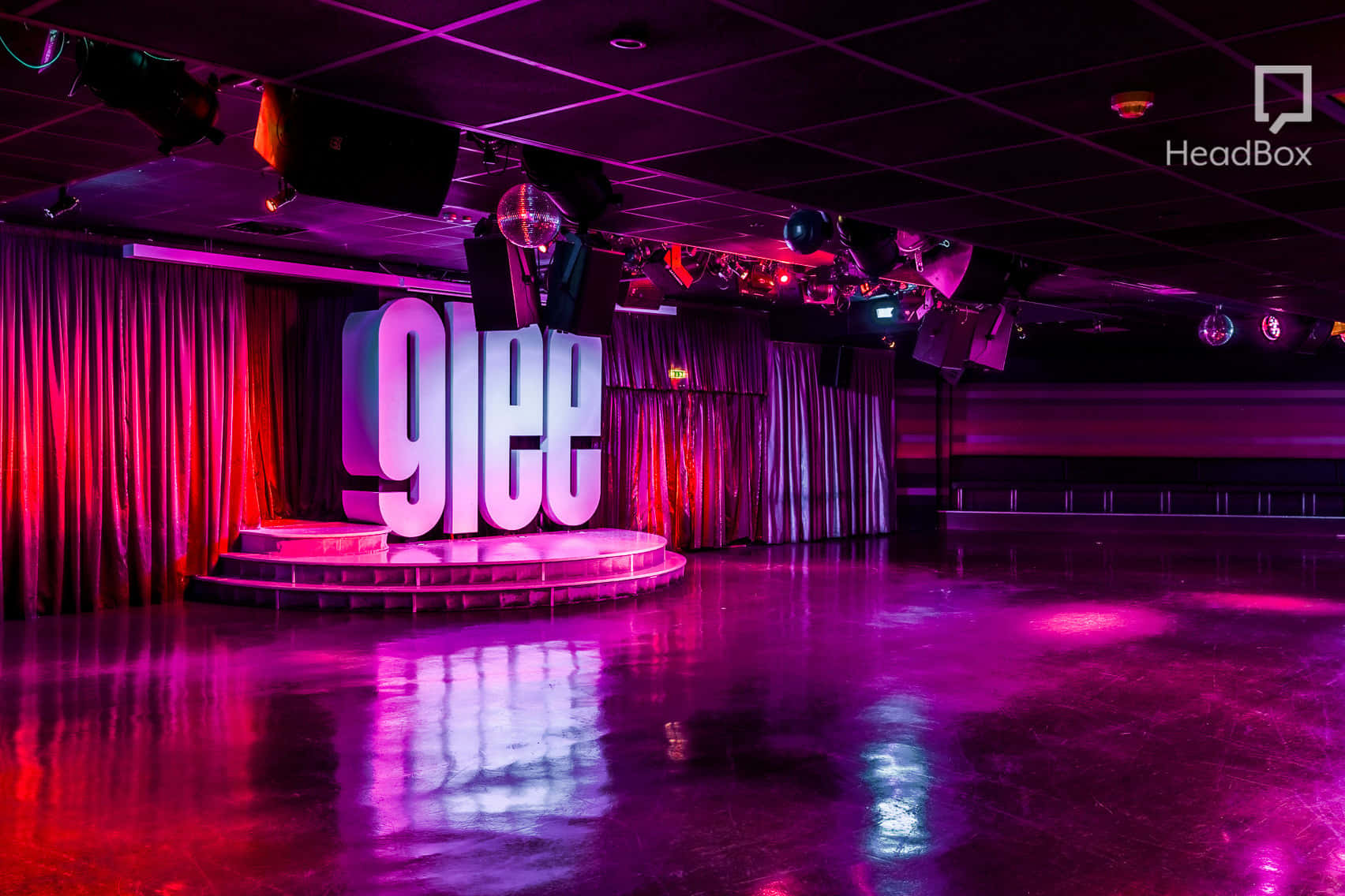 Main Room Birmingham 18