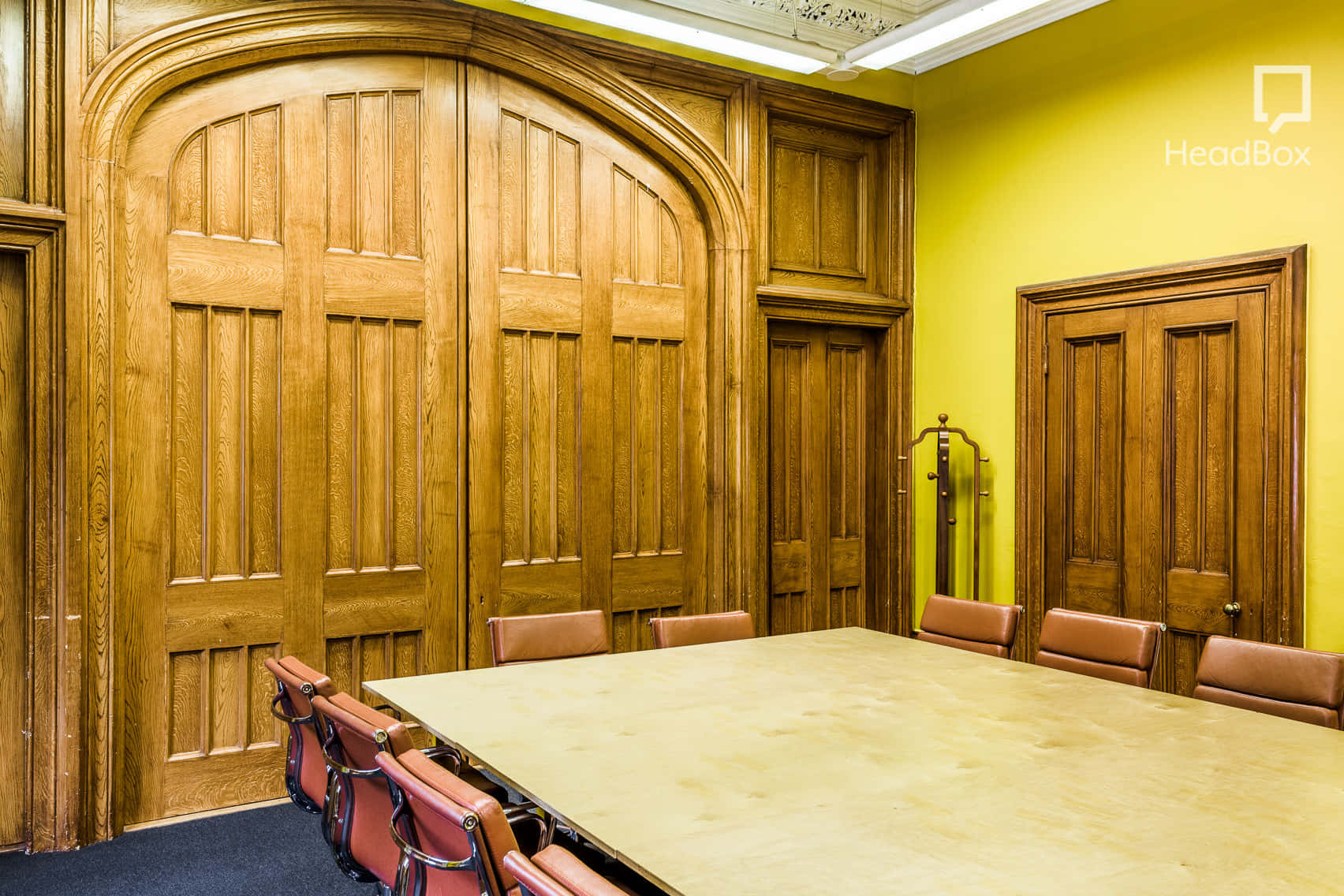 Brunel's Boardroom 10