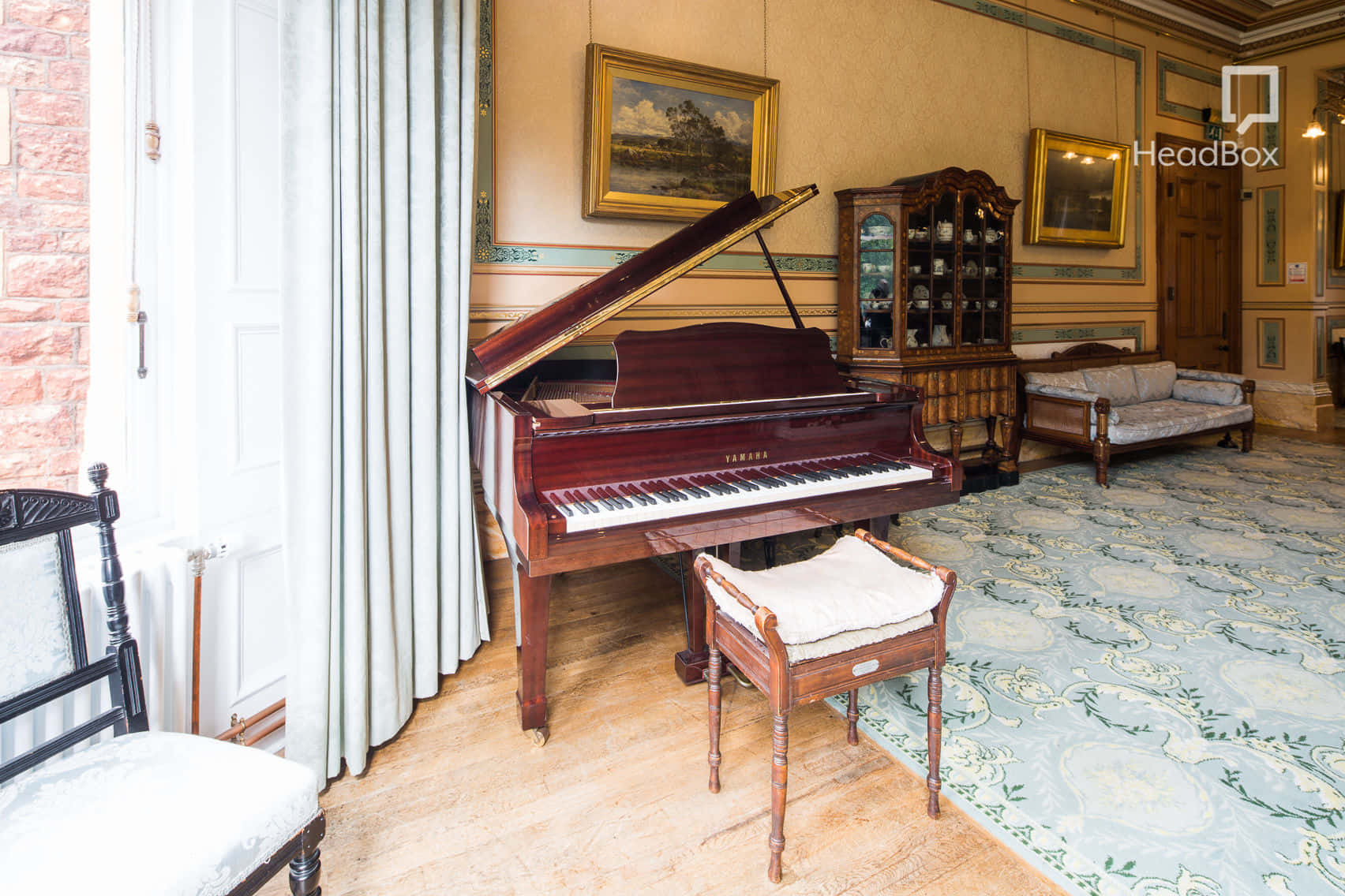 Reception & Dining Rooms 12