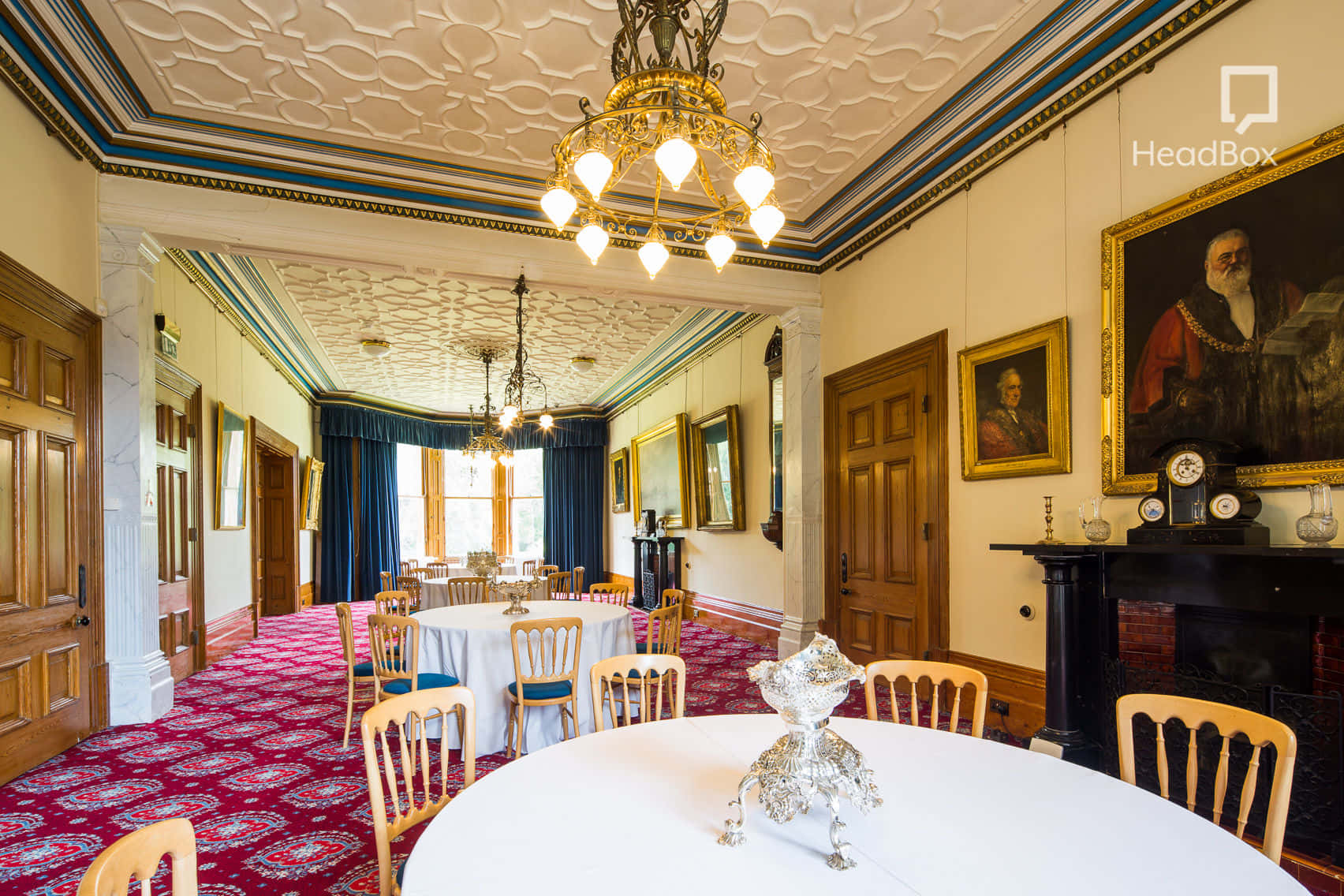 Reception & Dining Rooms 17