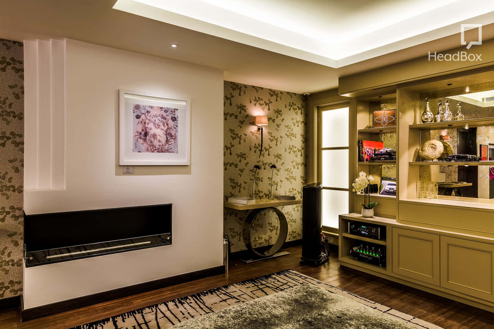 The Apartment Lounge 1