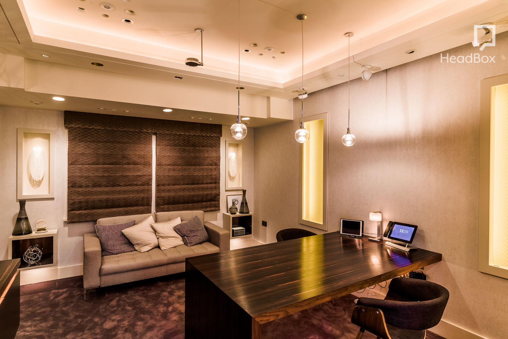 The Apartment Lounge  15