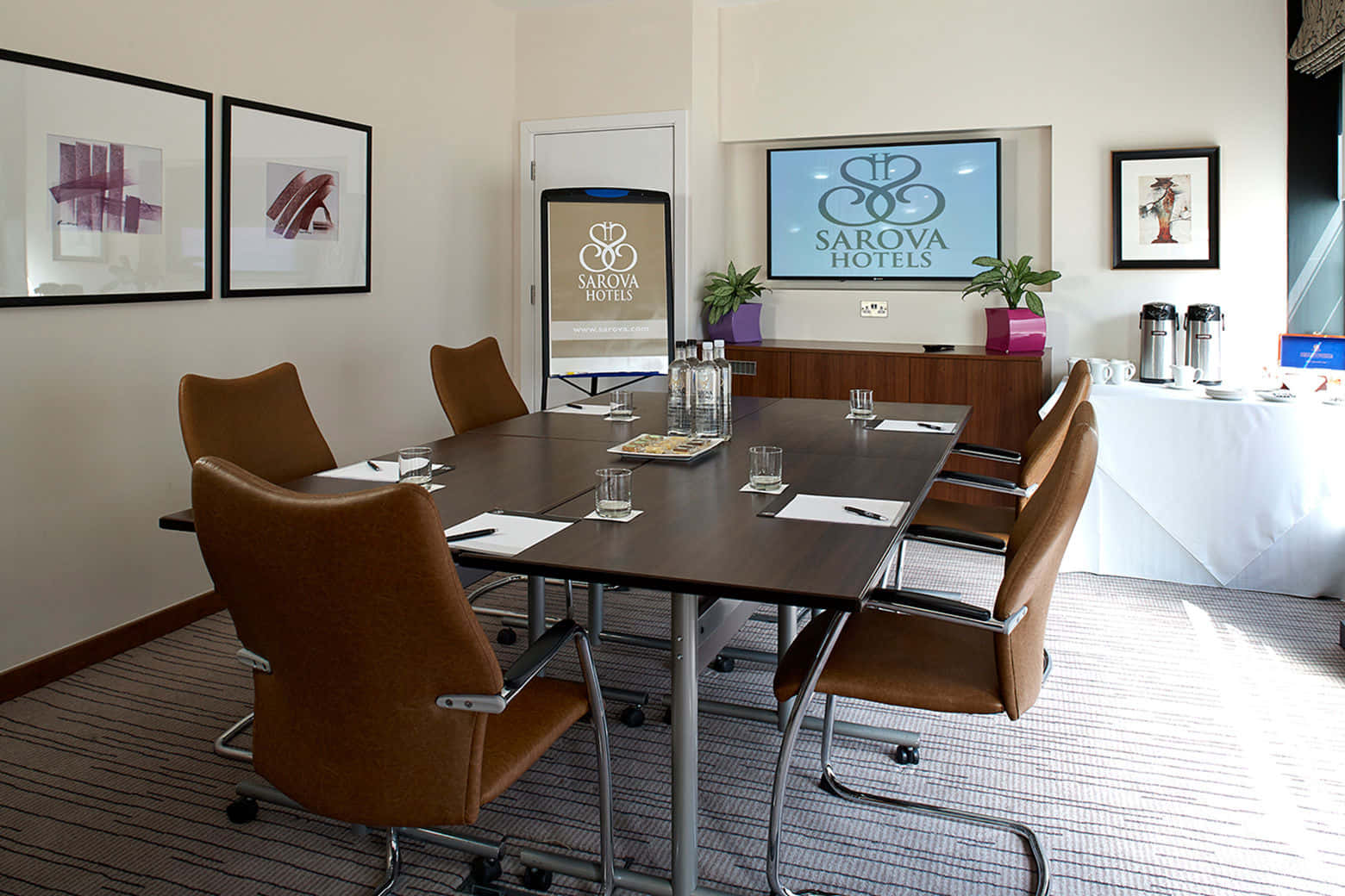 Highgrove Boardroom 0