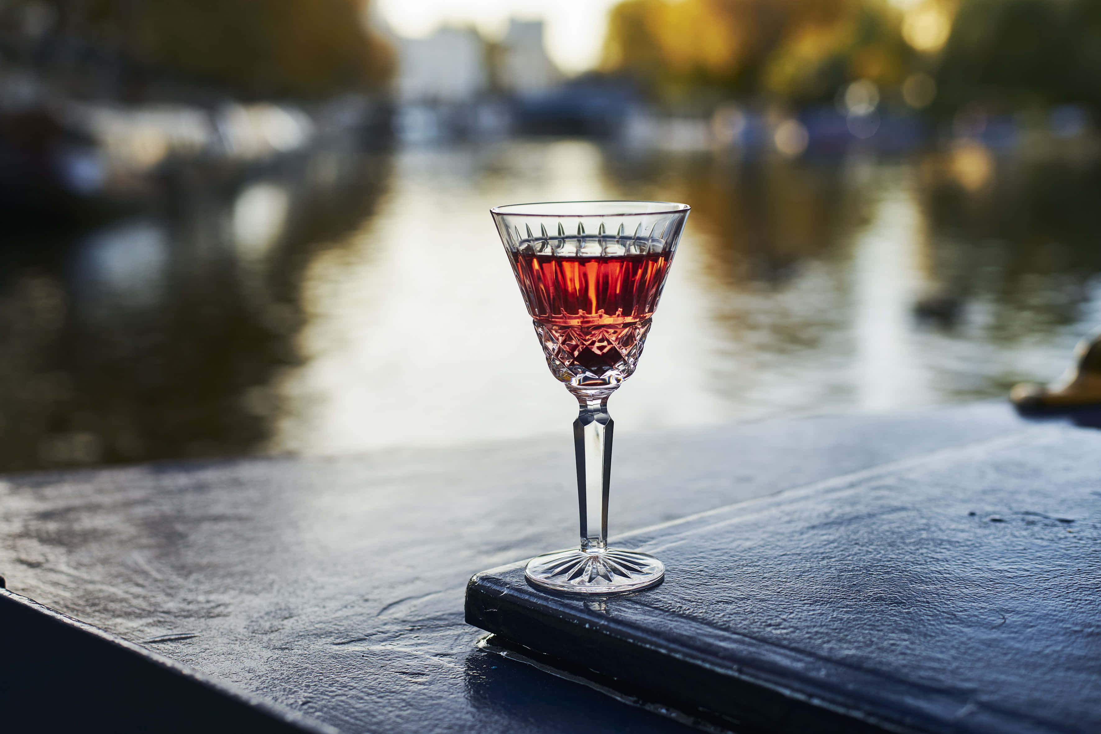 Seafood Restaurant on A Boat 7