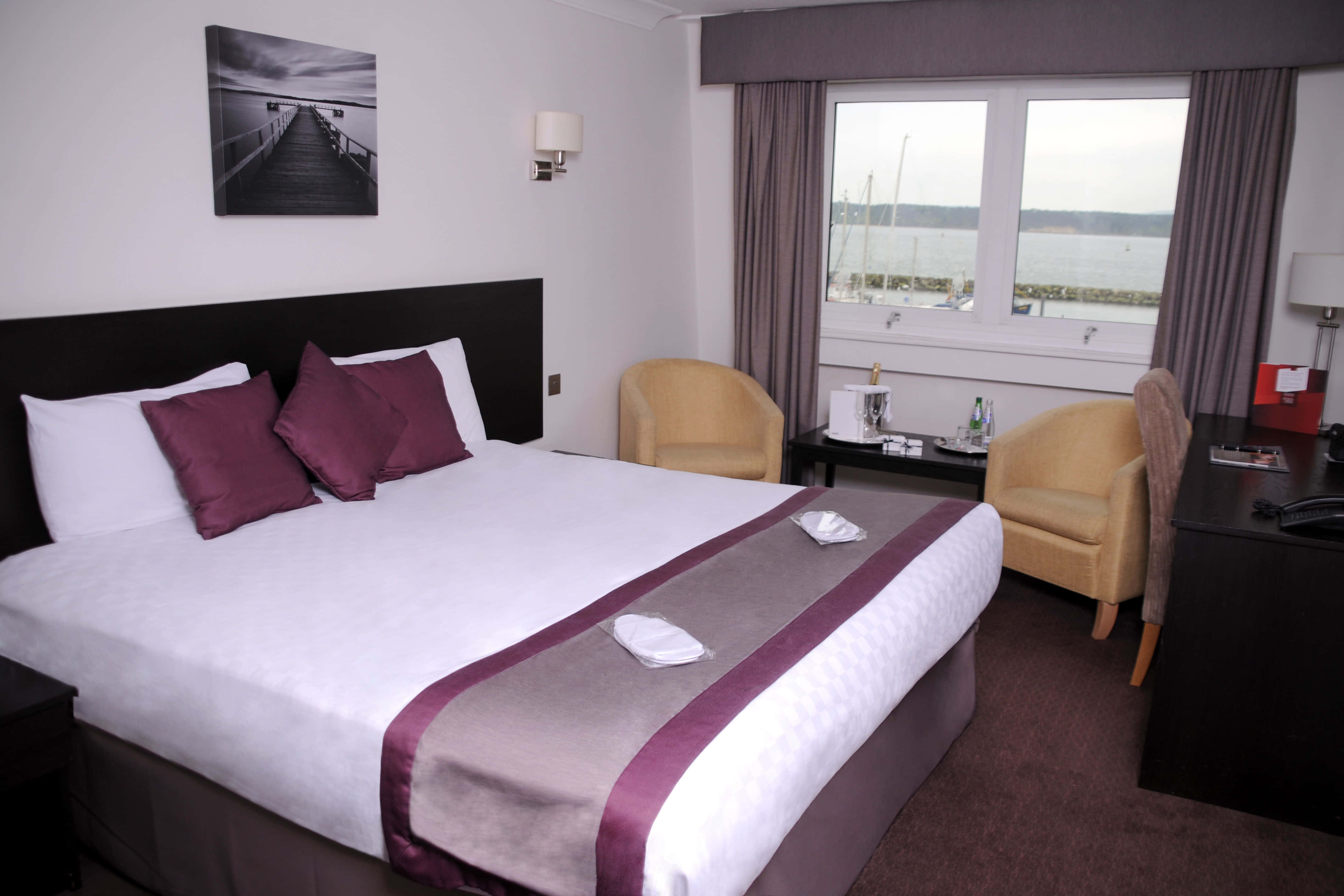 A contemporary hotel in Poole Quay 2