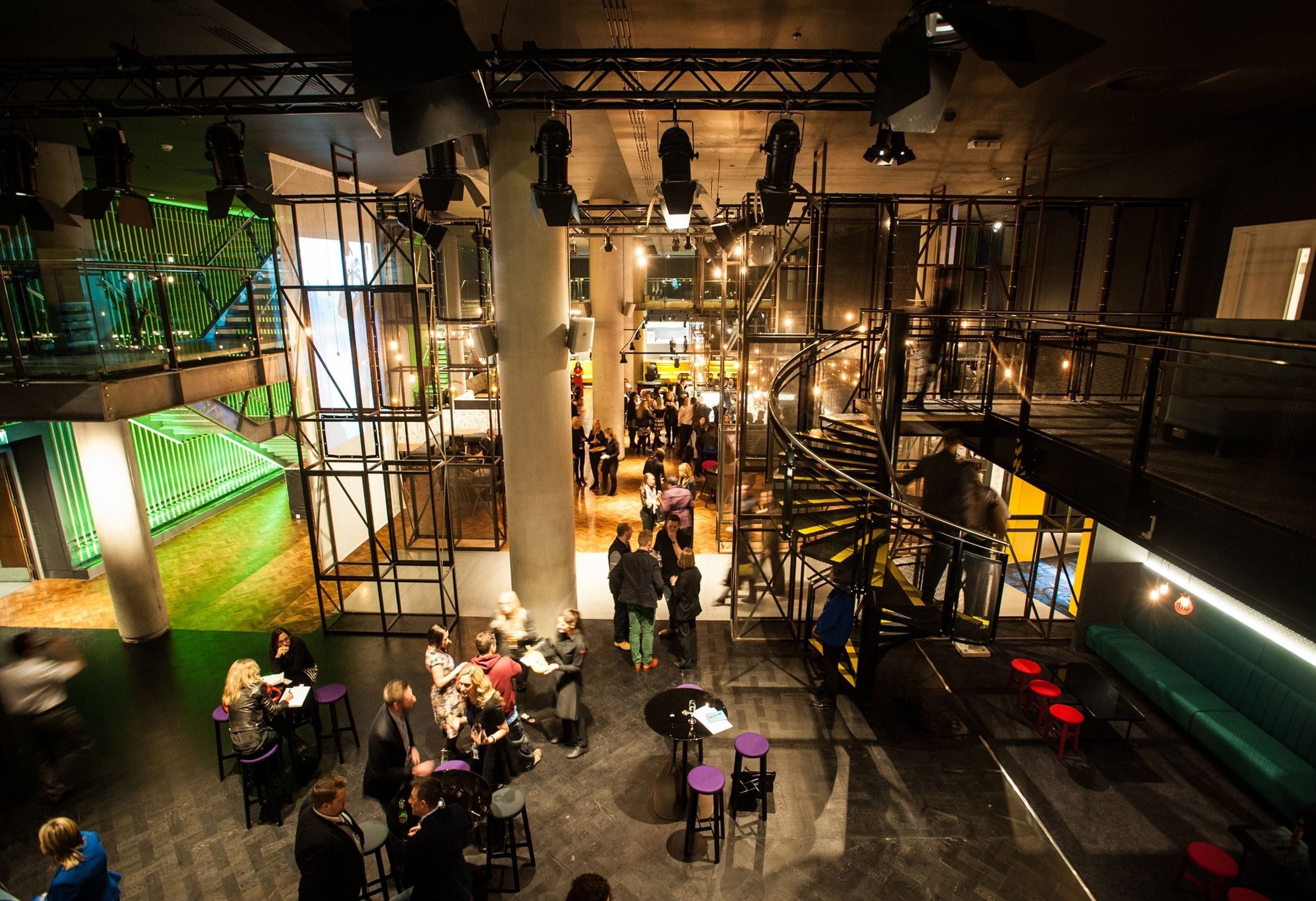 The American Express Lounge 1