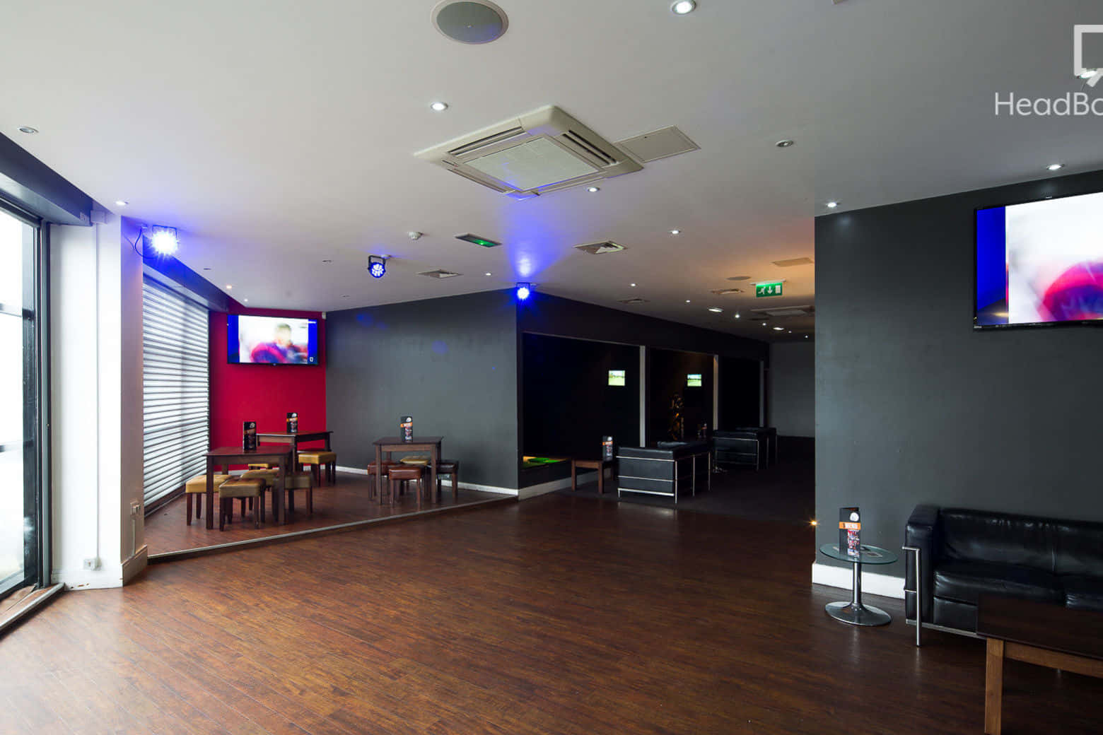 Indoor Golf Simulators 1