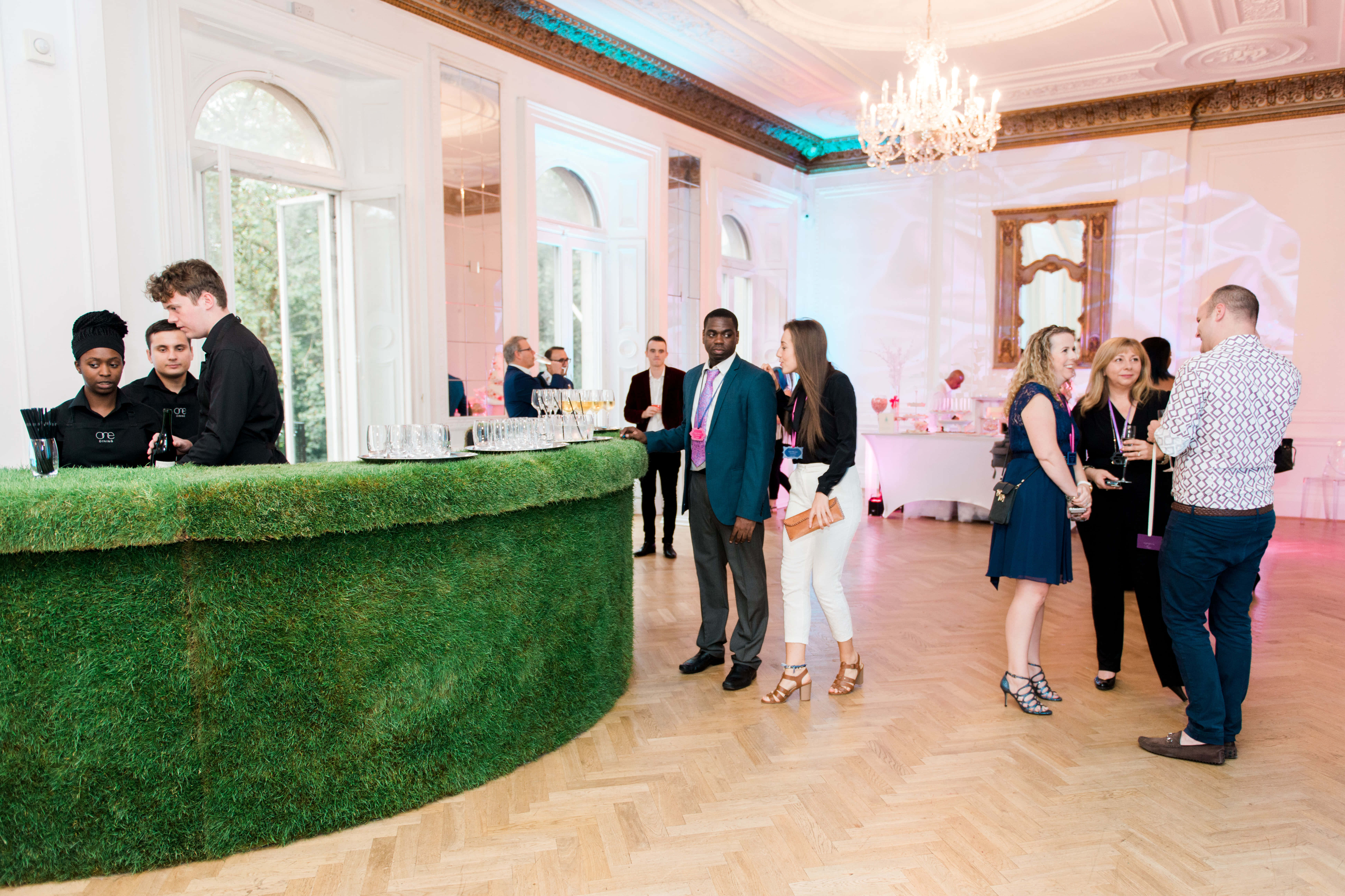 The Oak Room and Grand Gallery 12