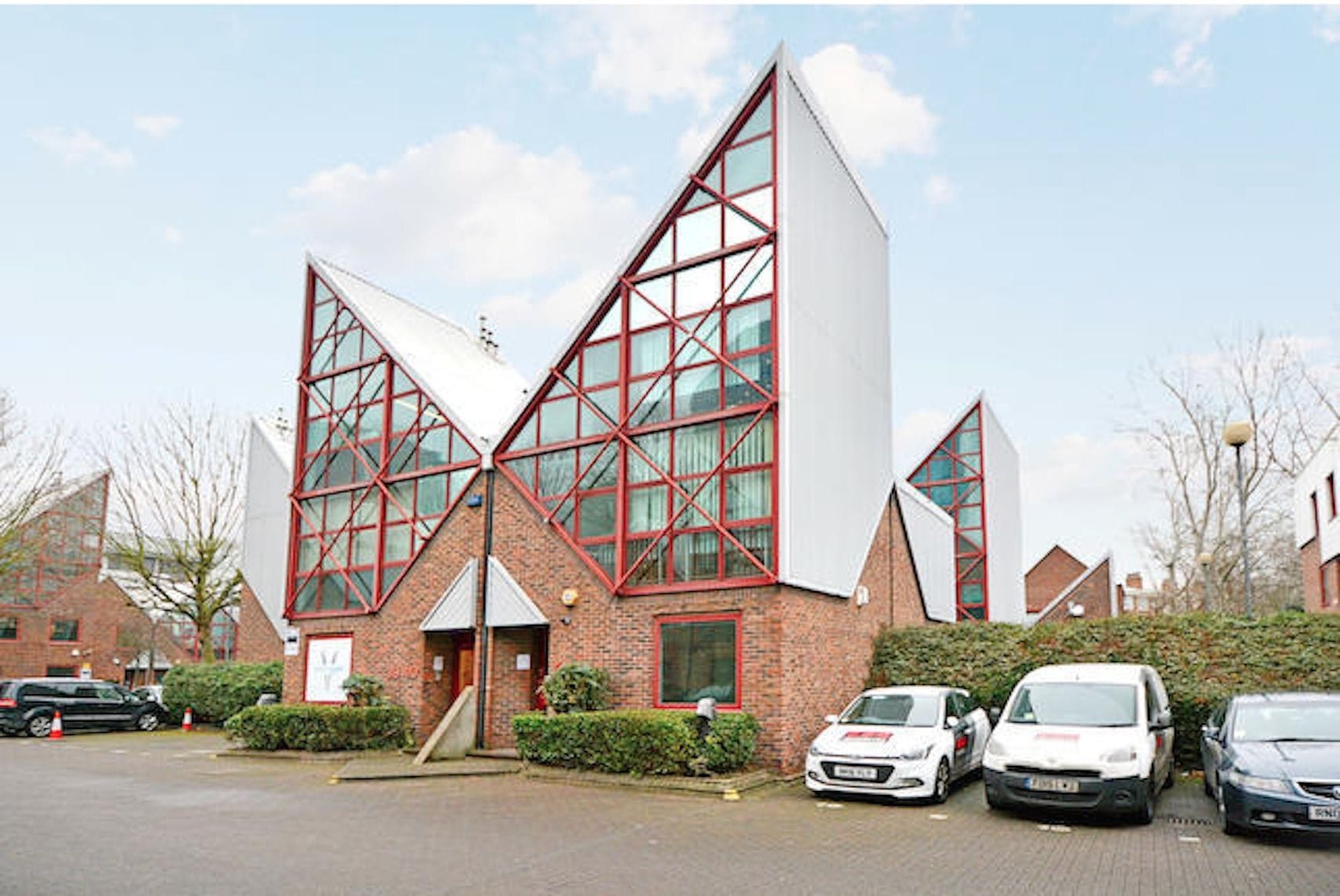 Board/Meeting Room Space