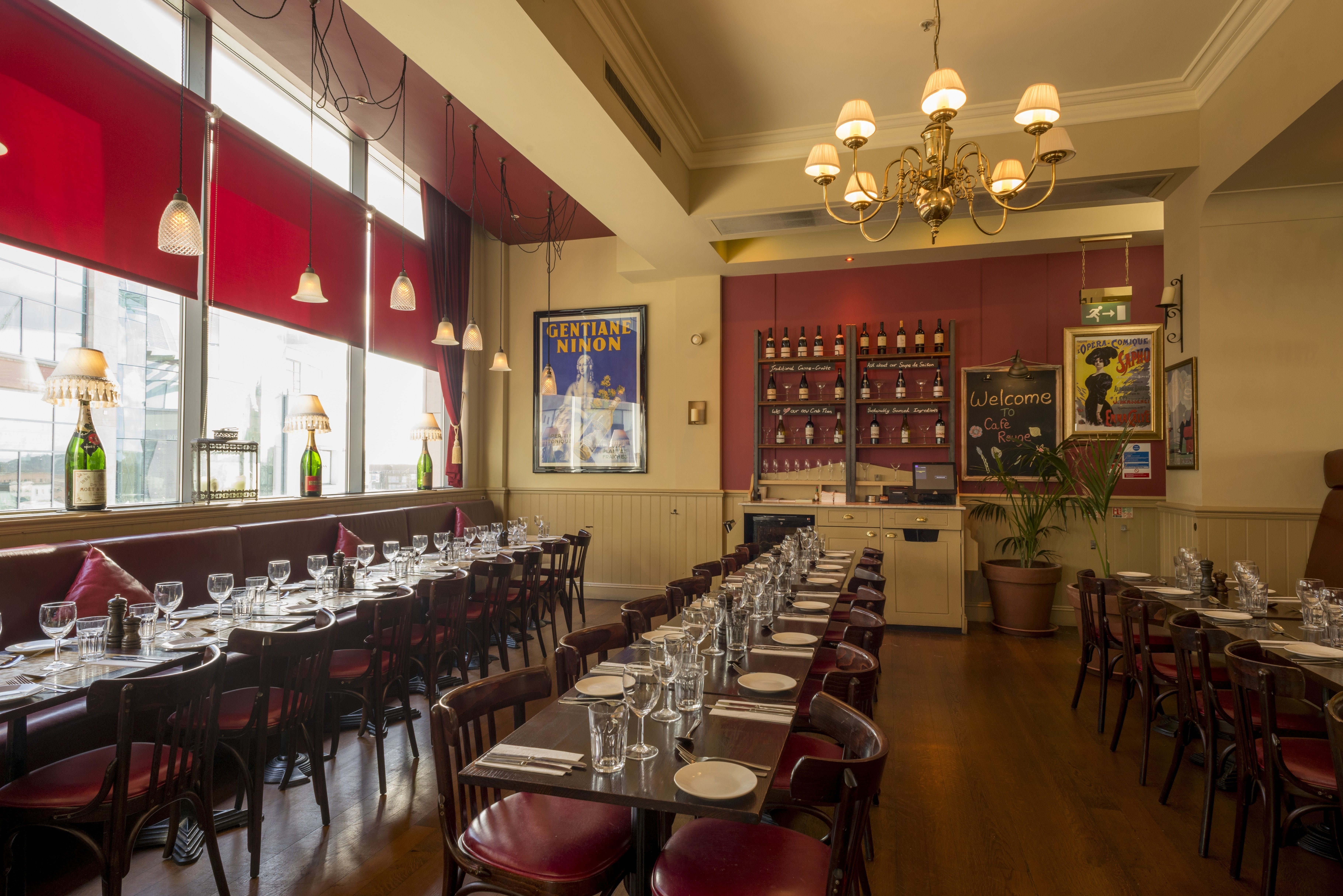 Upstairs private dining room