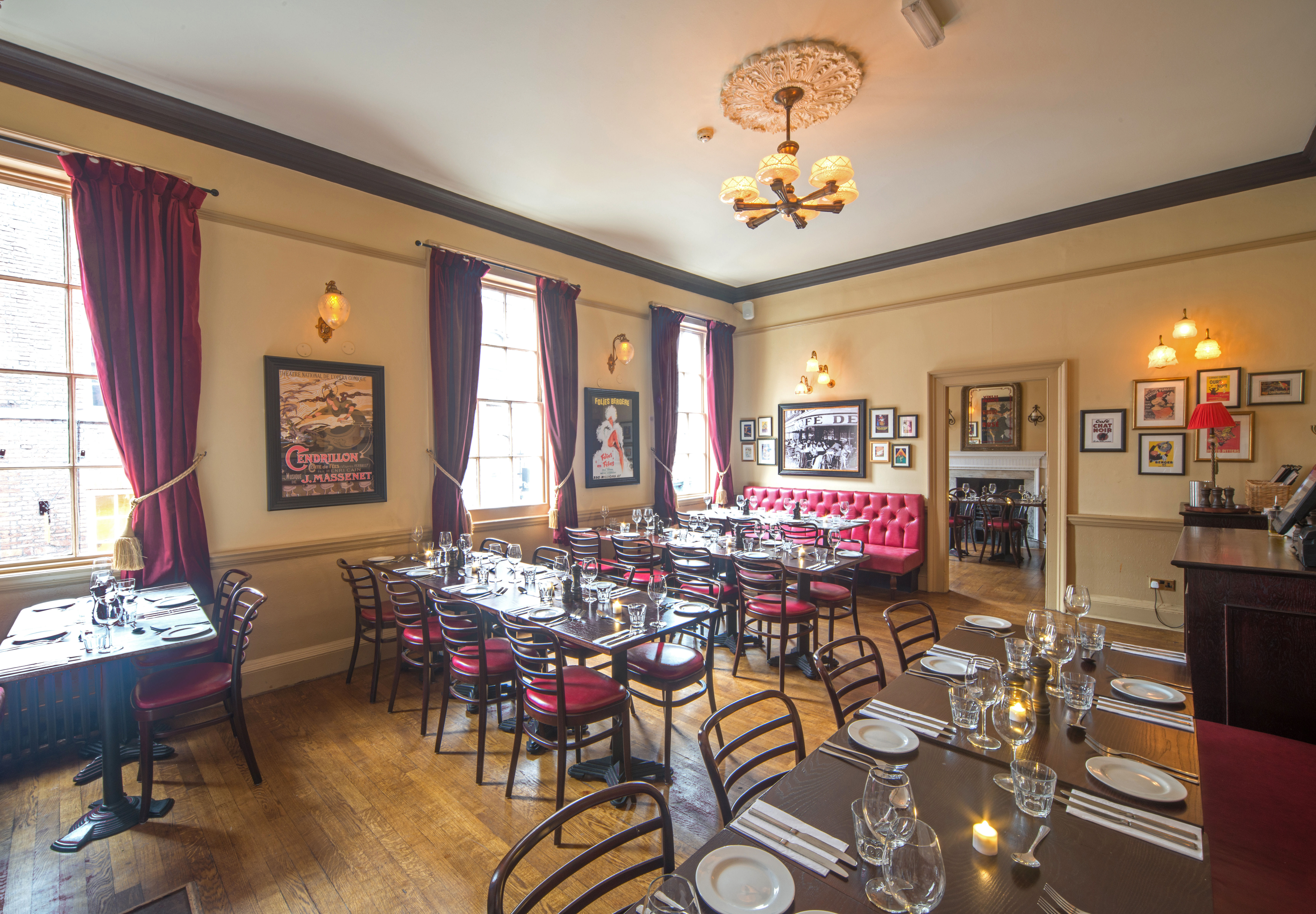 First Floor Front Room & Snug 1