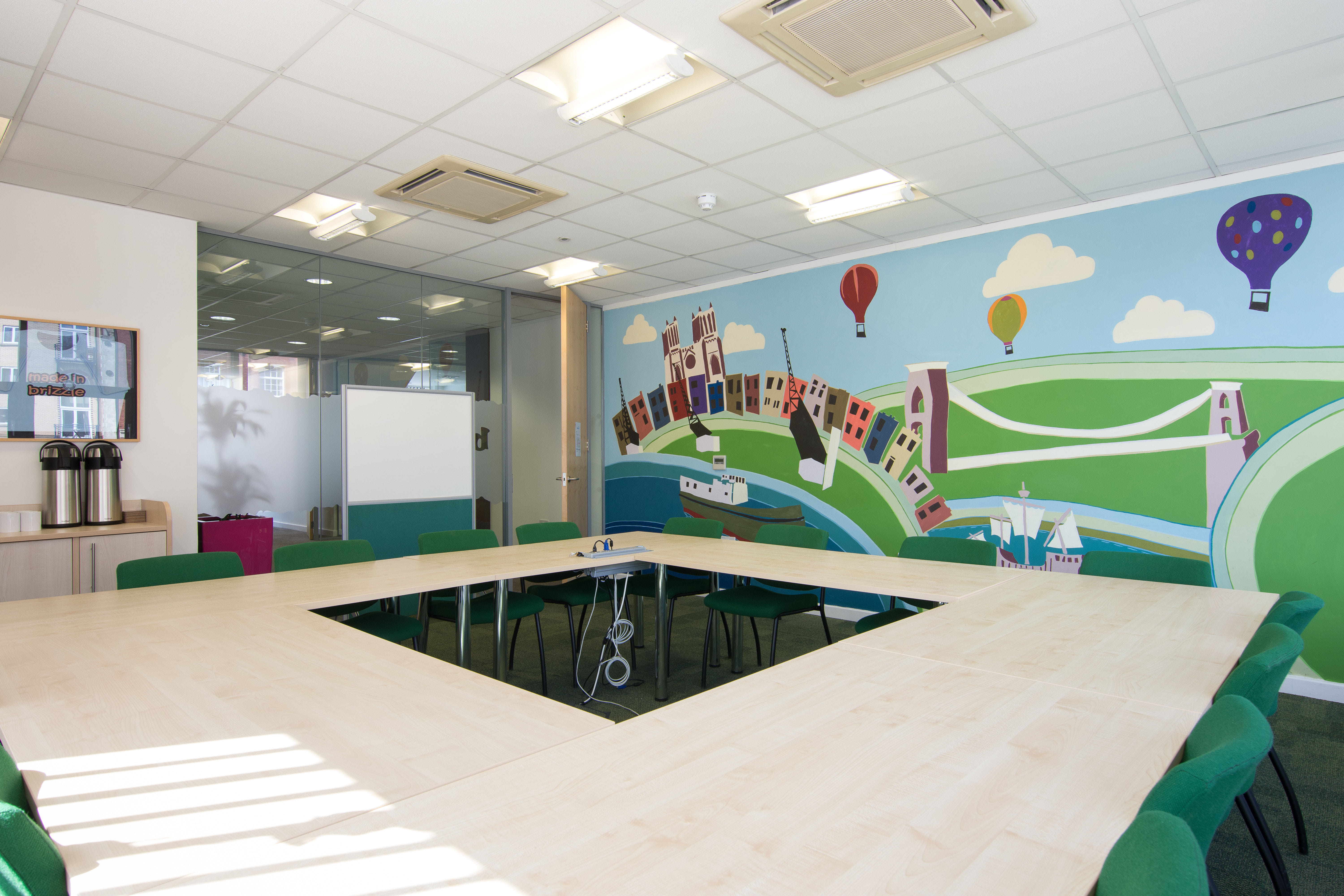 Contemporary Meeting Room - Brizzle 5
