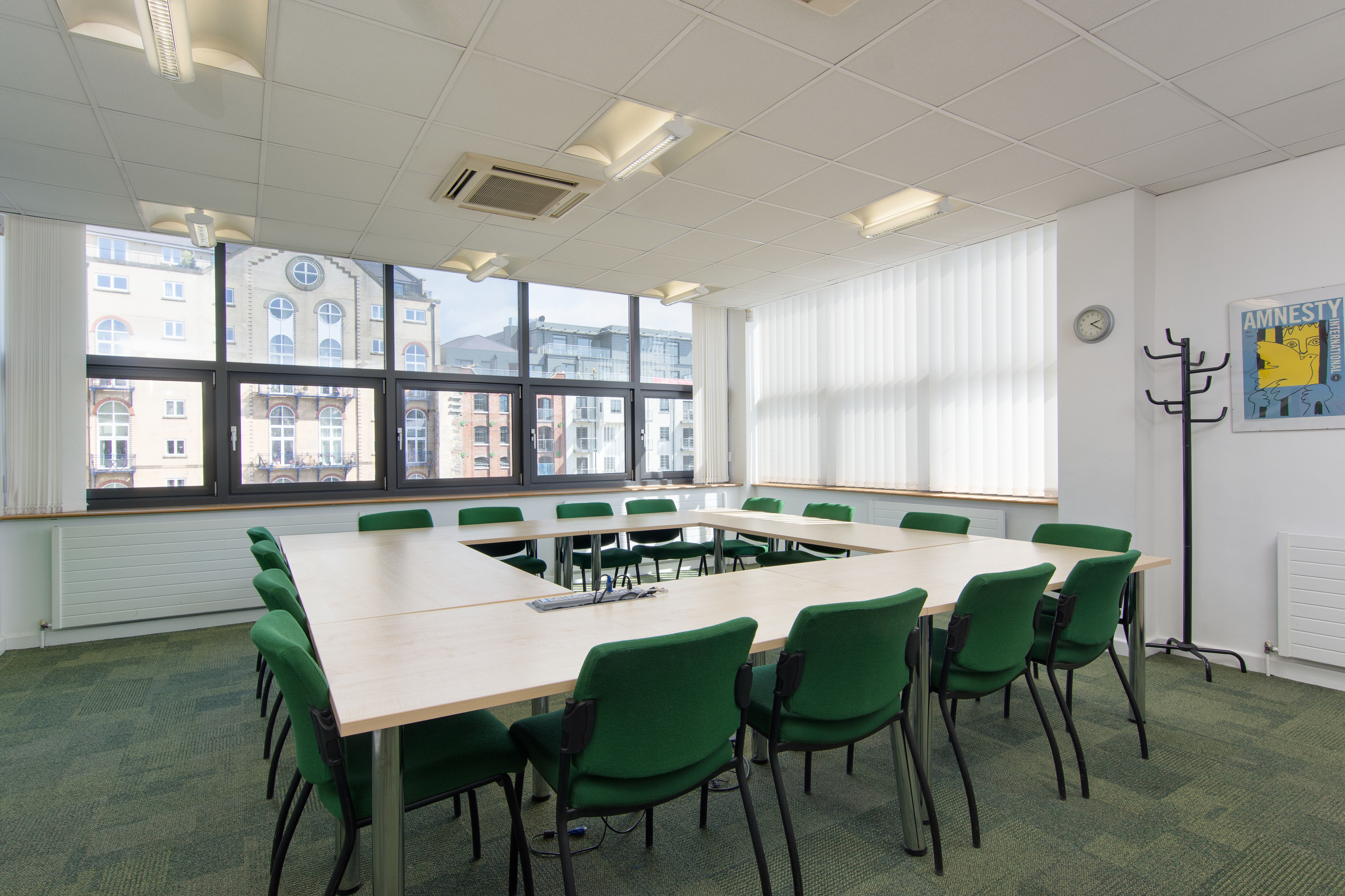 Contemporary Meeting Room - Brizzle 13