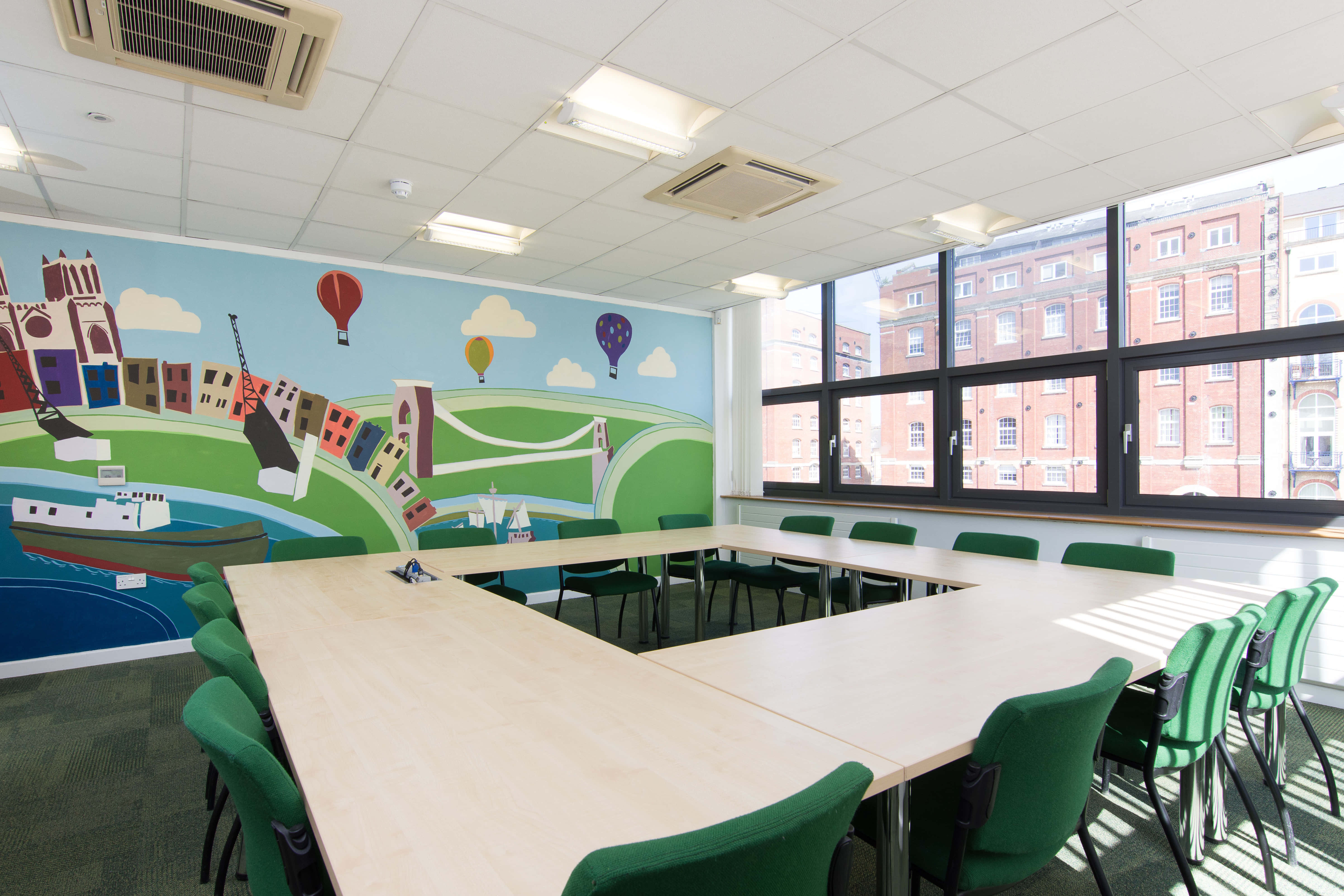 Contemporary Meeting Room - Brizzle 14