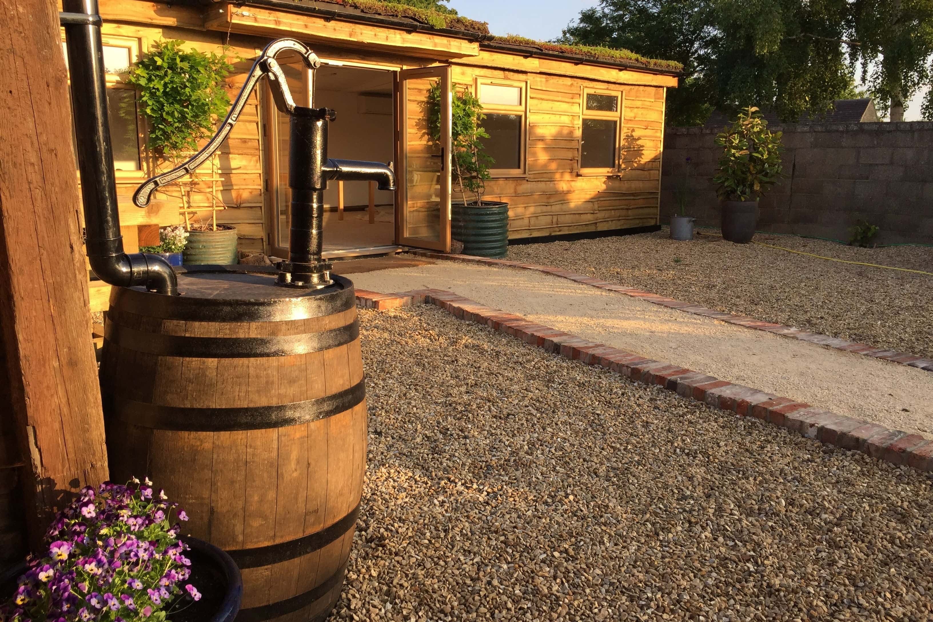 The Peaceful, Relaxing, Inspirational Barn 3