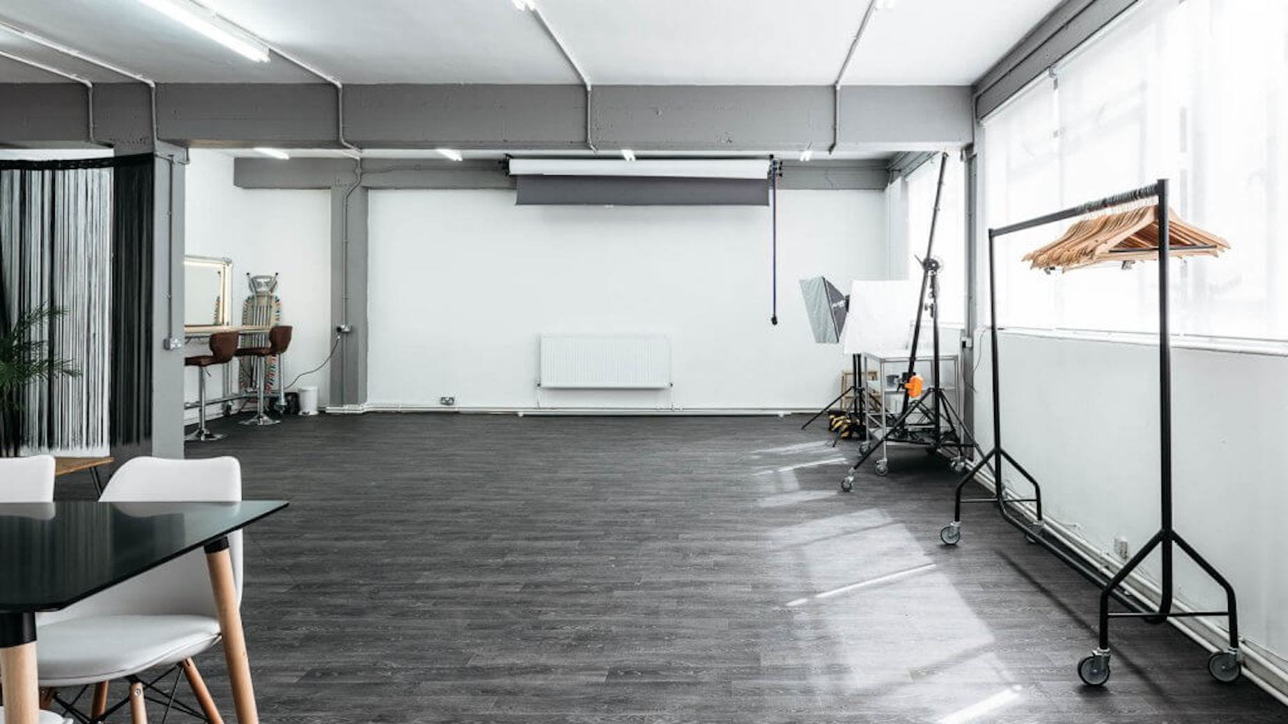 Photography - Filming - Event venue. 1