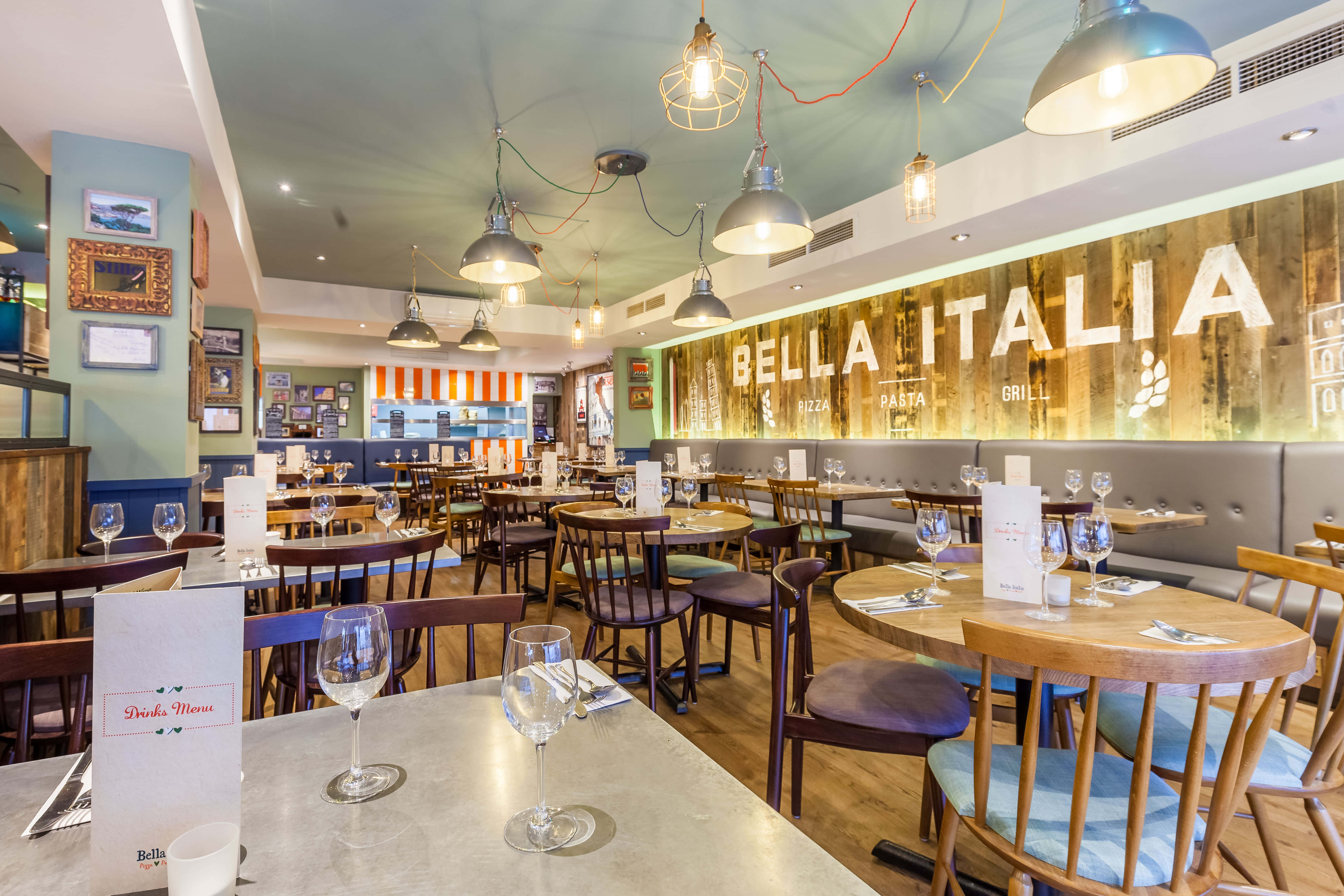 Bella Italia 108/110 Queensway 1