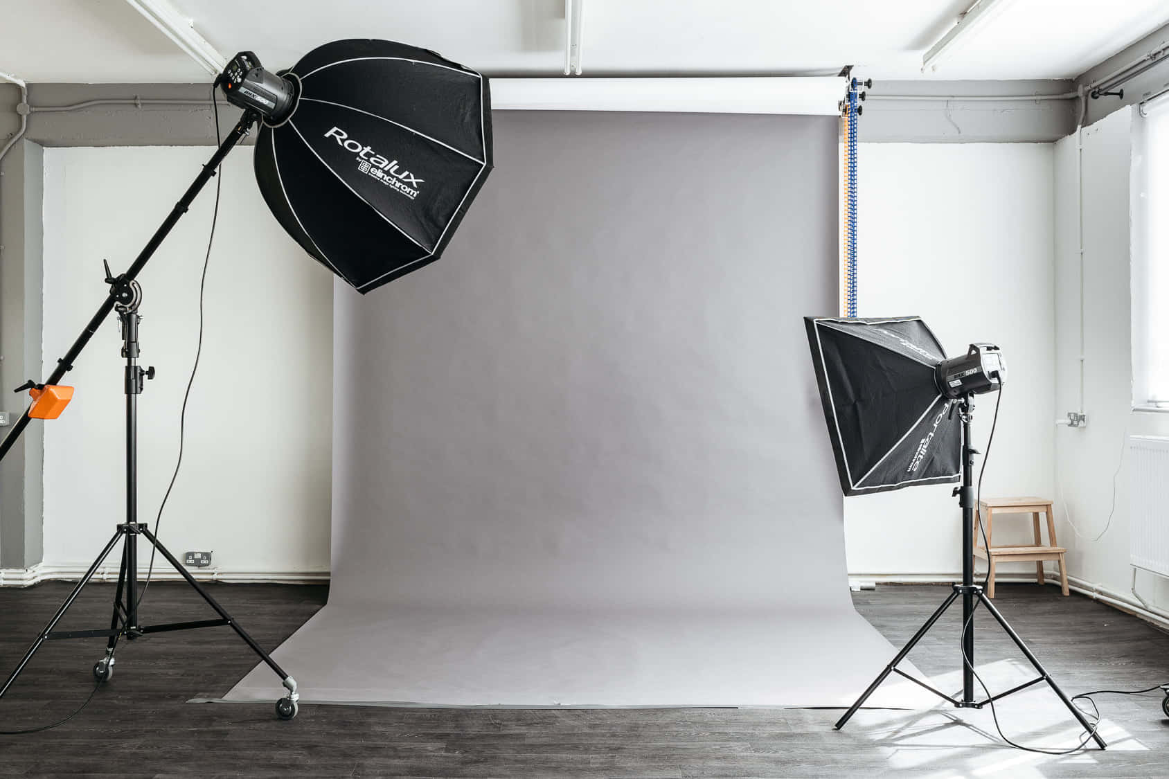 Photography - Filming - Event venue. 7