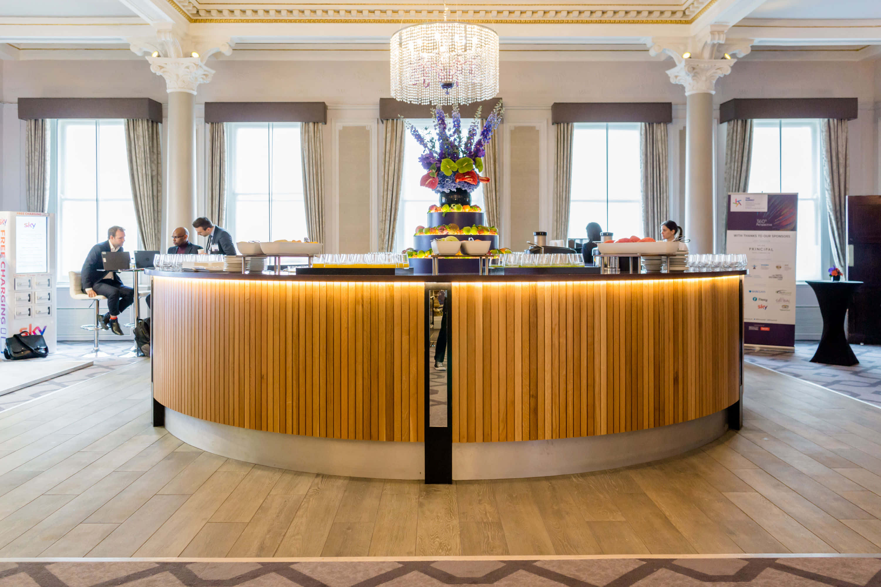 The Edinburgh Suite & Drawing Room 4