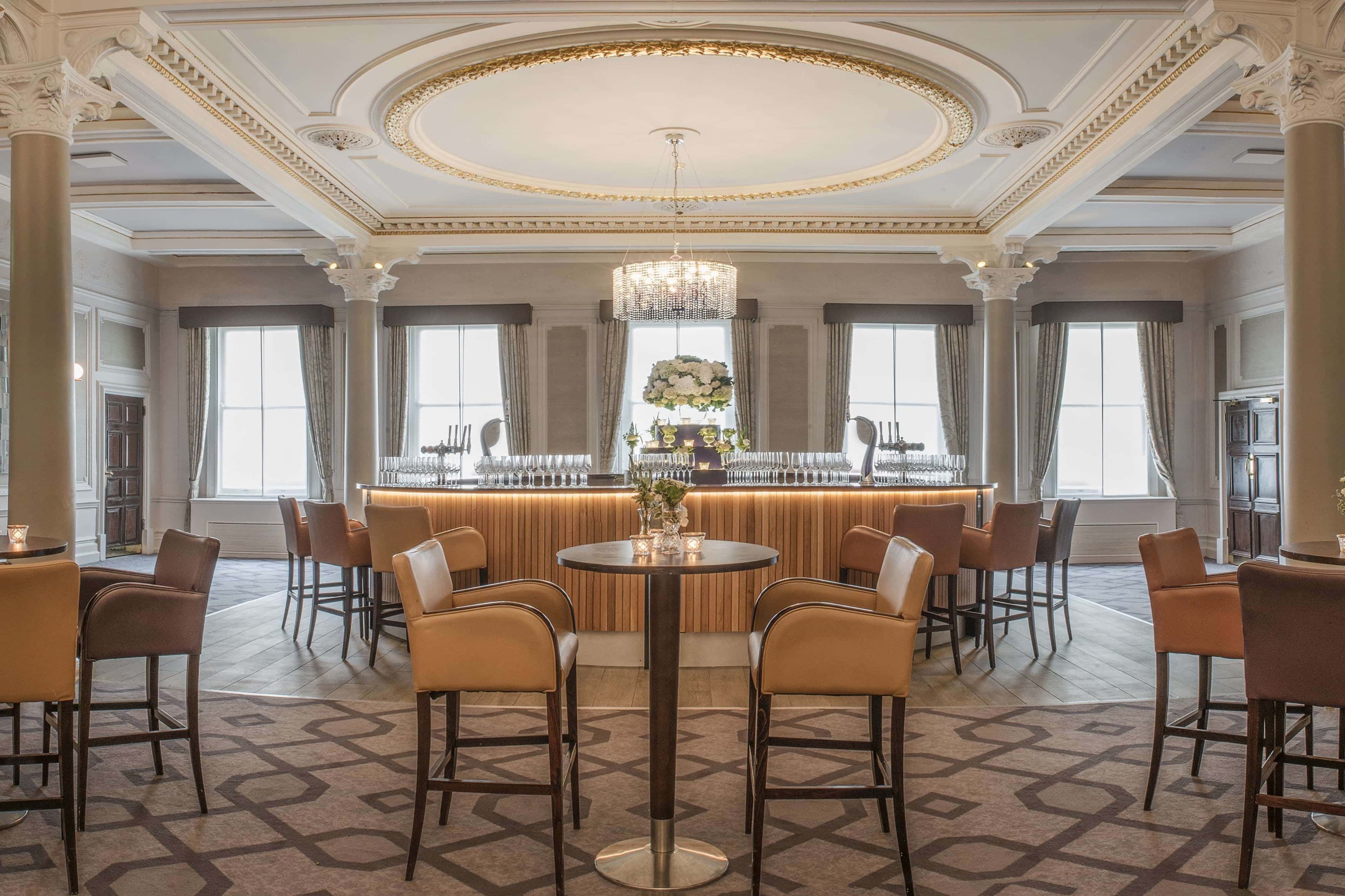 The Edinburgh Suite & Drawing Room 8