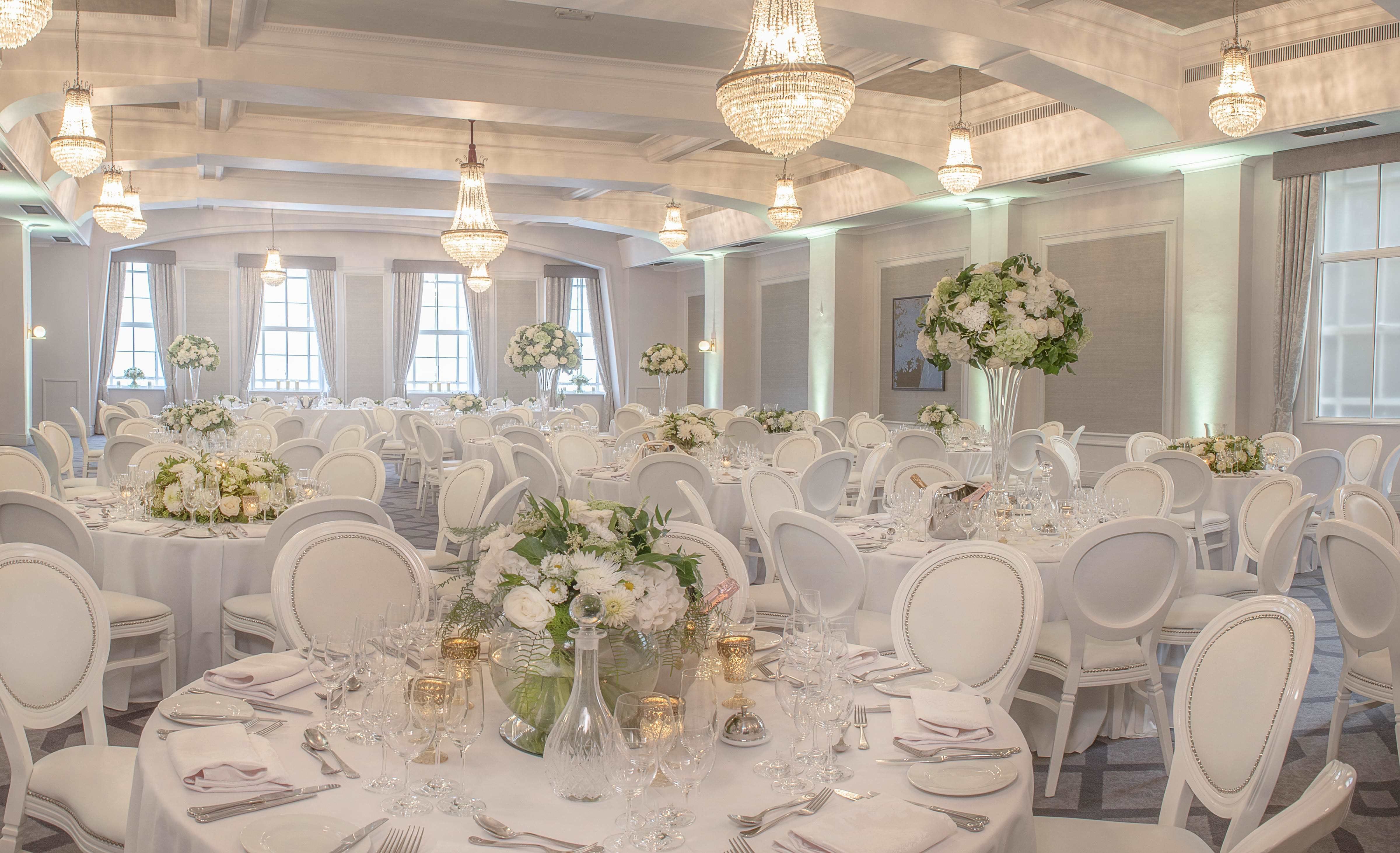 The Edinburgh Suite & Drawing Room 10