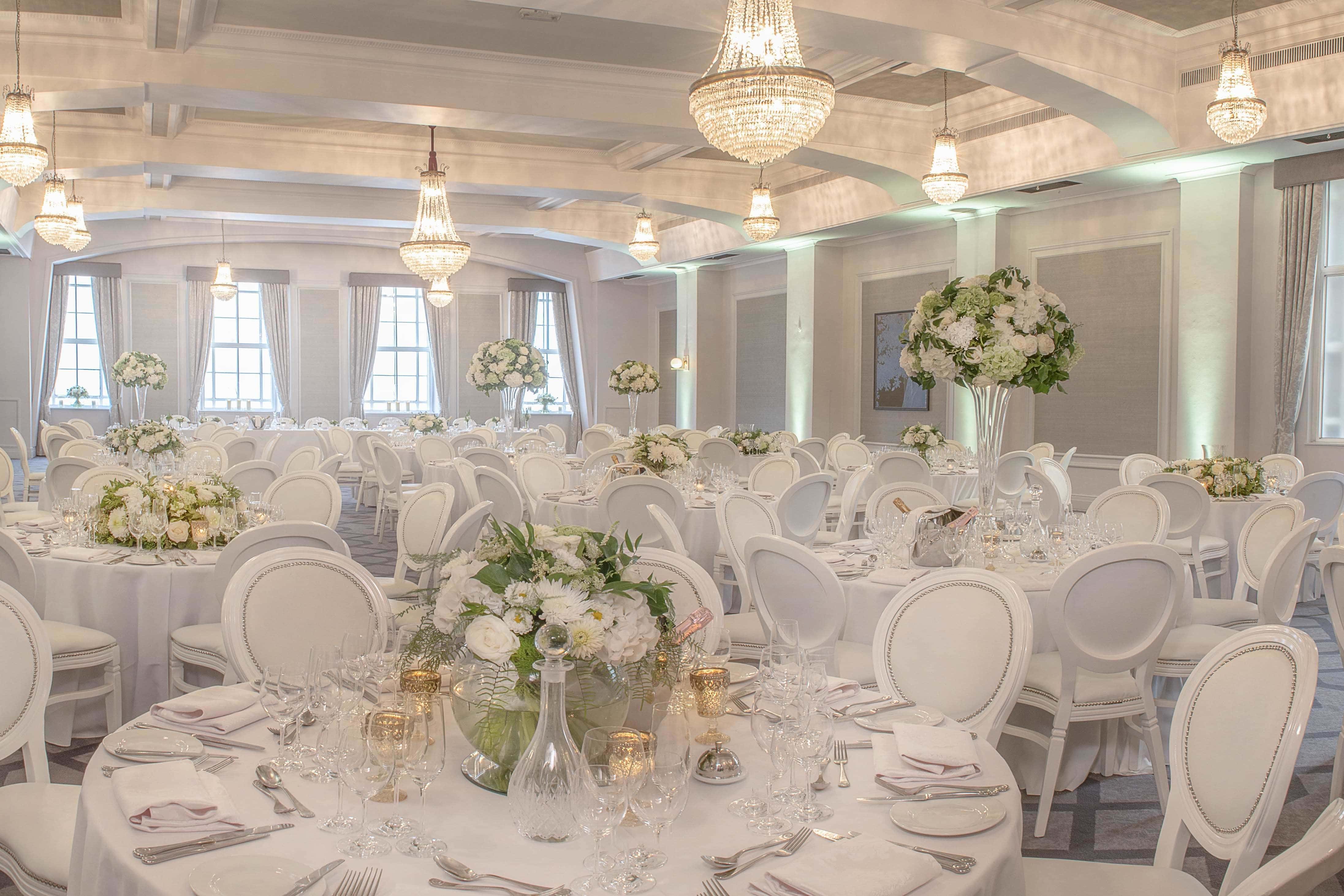 The Edinburgh Suite & Drawing Room 10