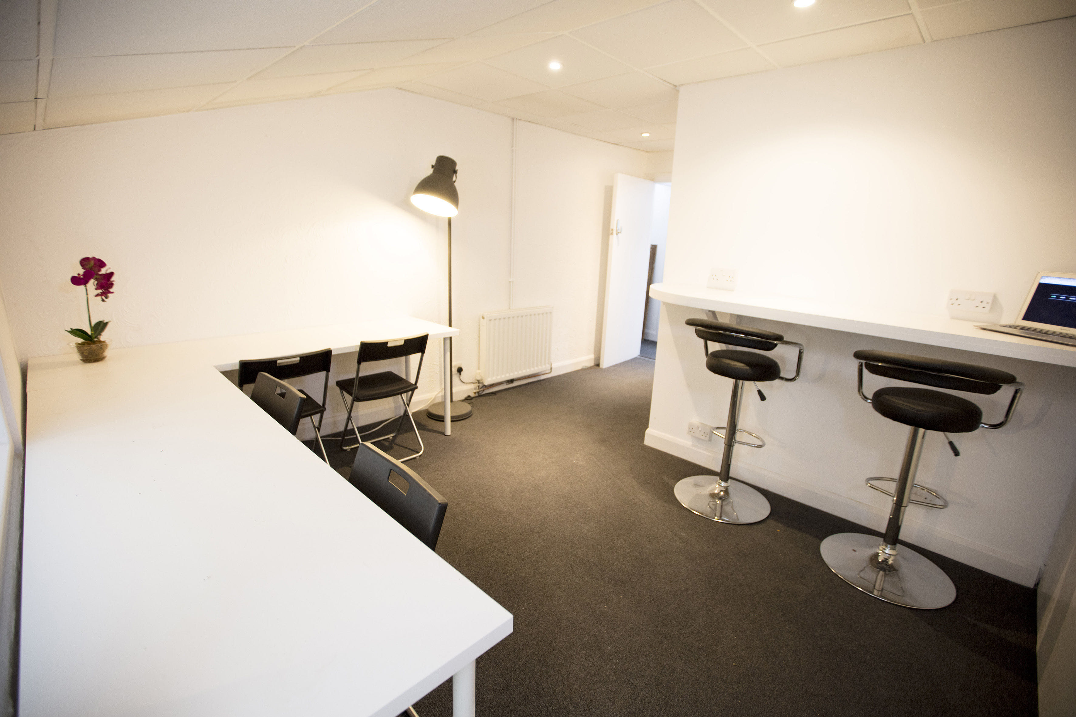 Photography Studio/ Photo Studio 1