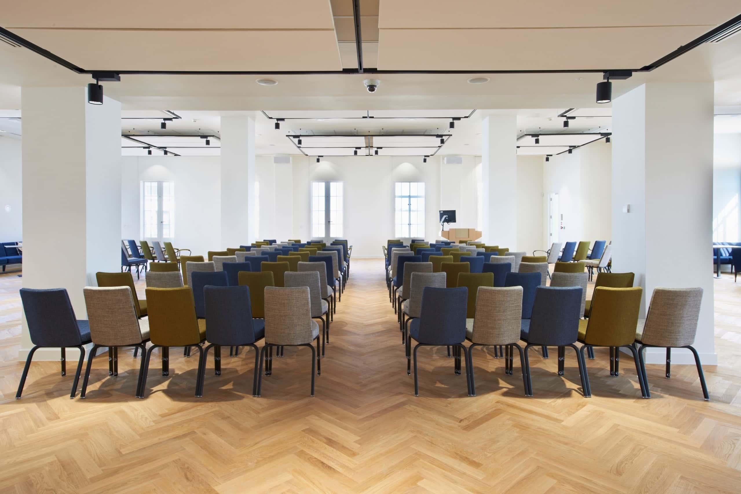 8th Floor Rooftop North 2