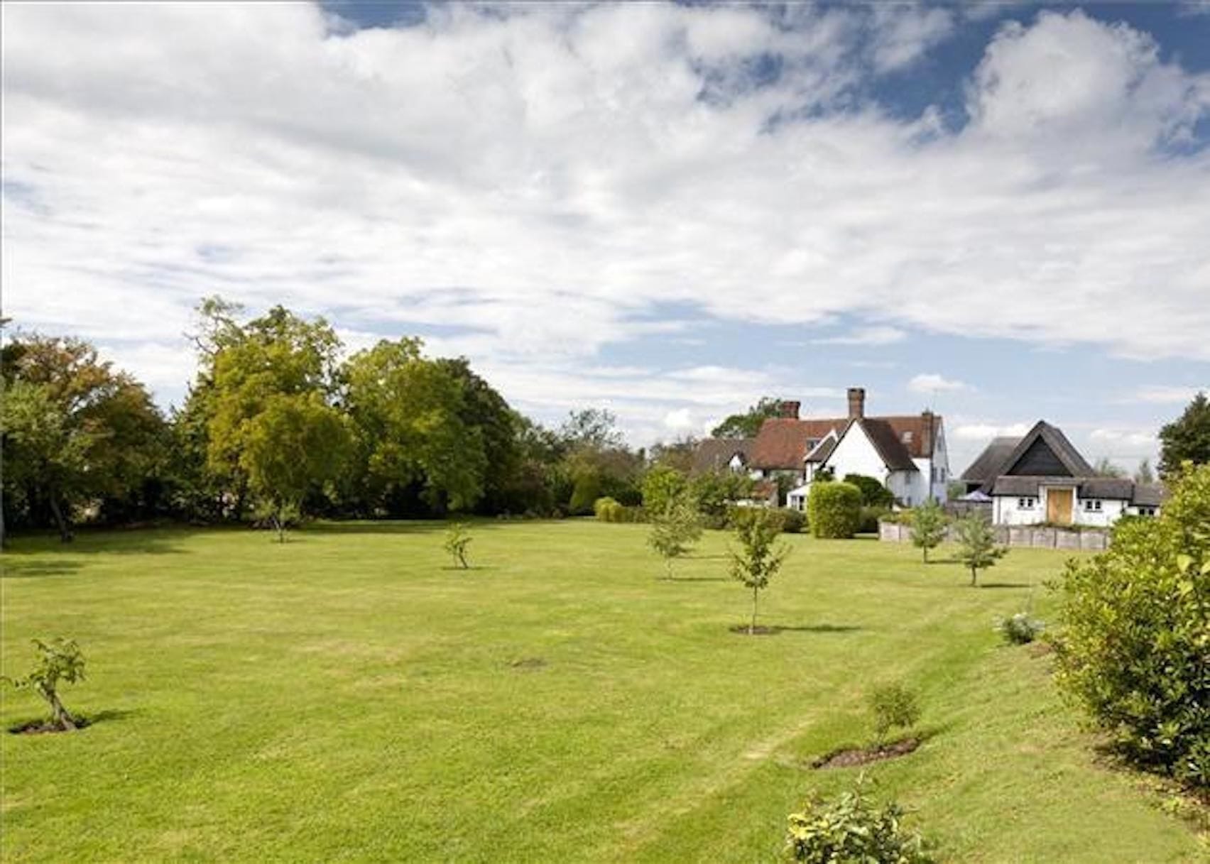Hertfordshire Barn and Farmhouse 11