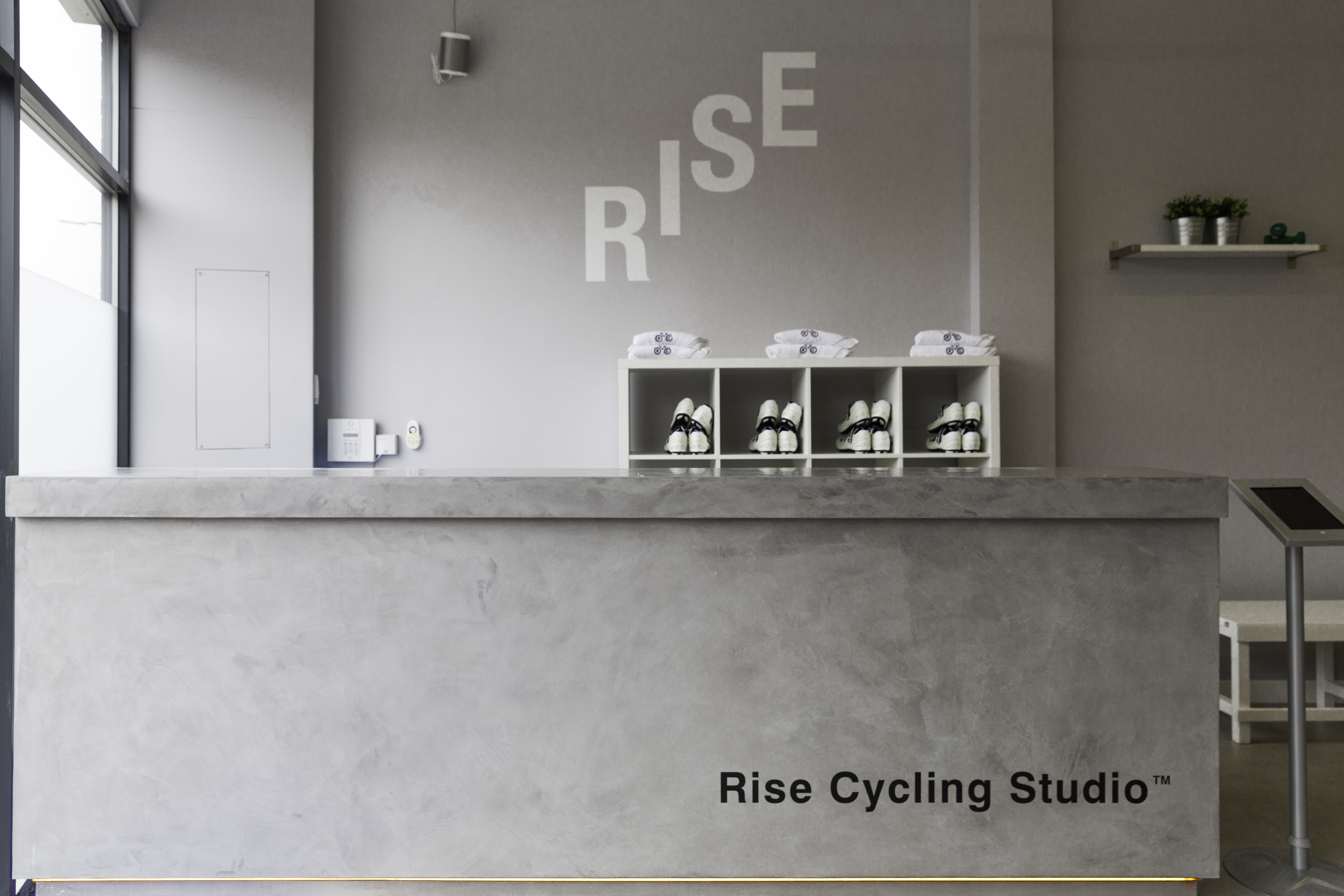 Rise Cycle Studio 7