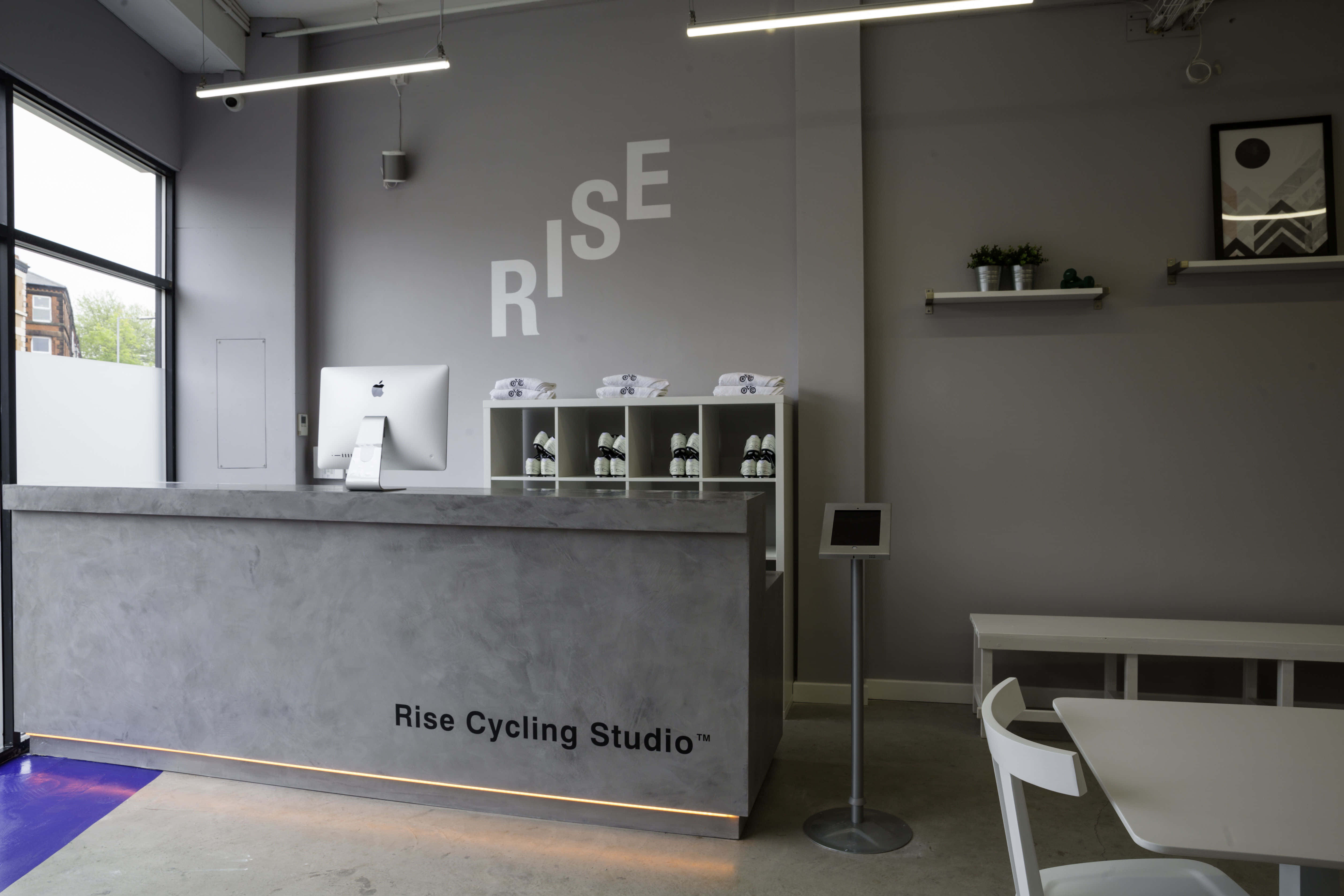 Rise Cycle Studio 15