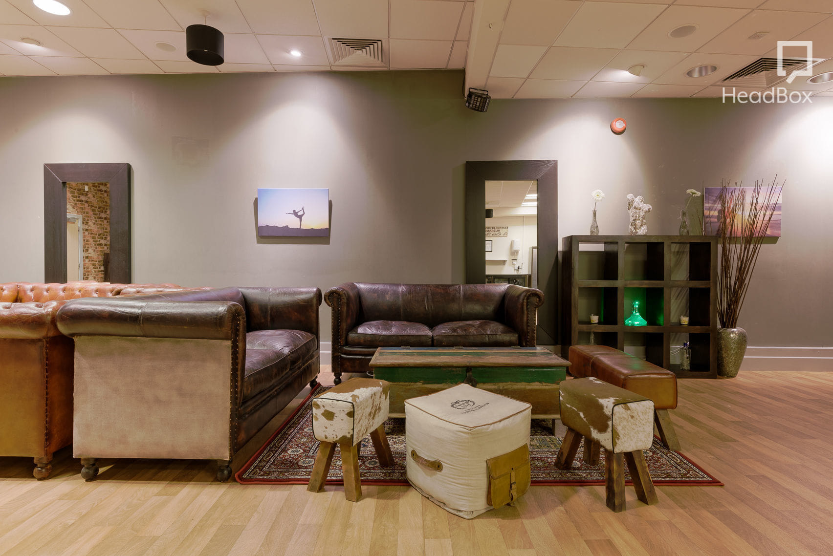 InnerSpace-E1 Studios 16