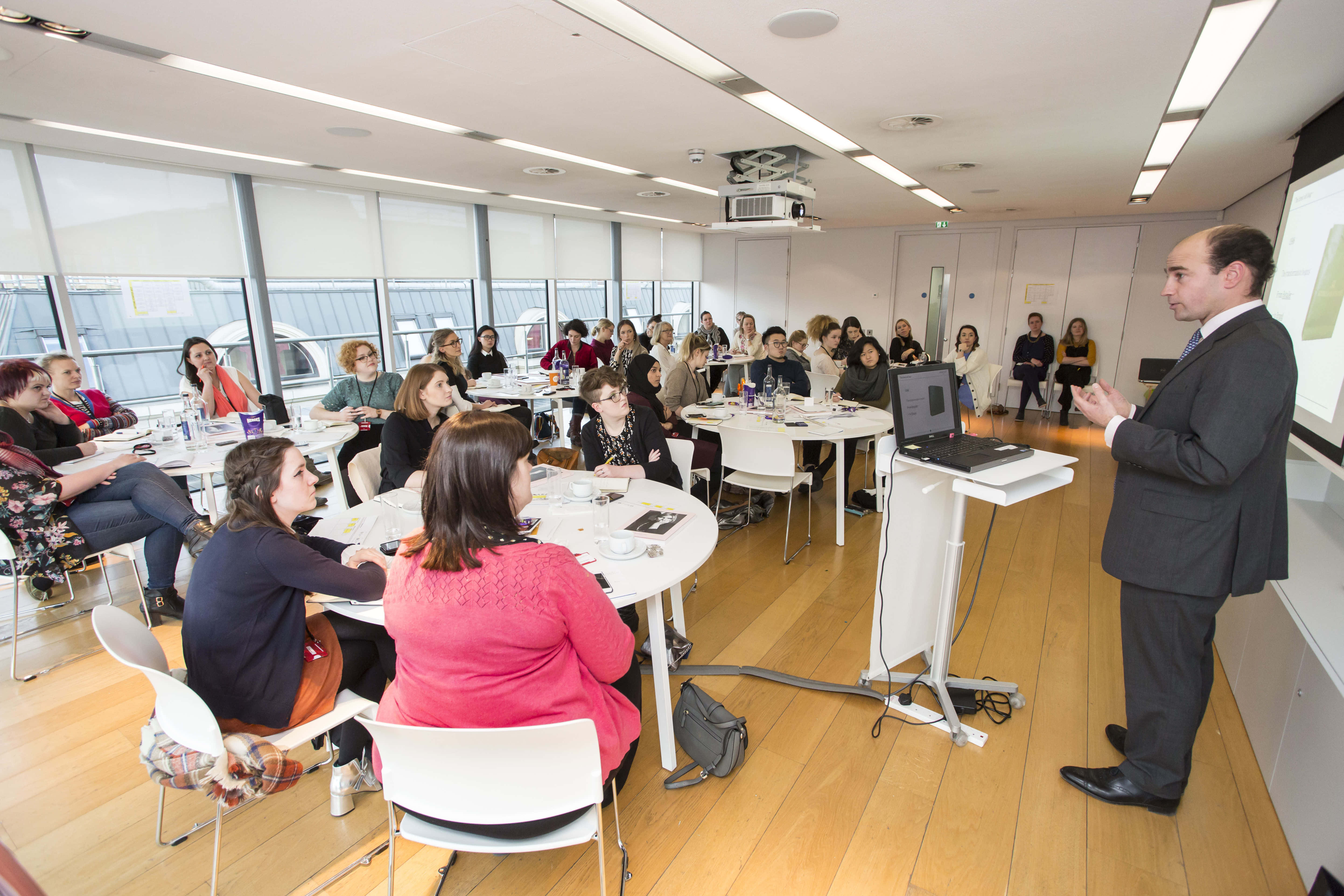 Agas Harding Conference Room 3D tour