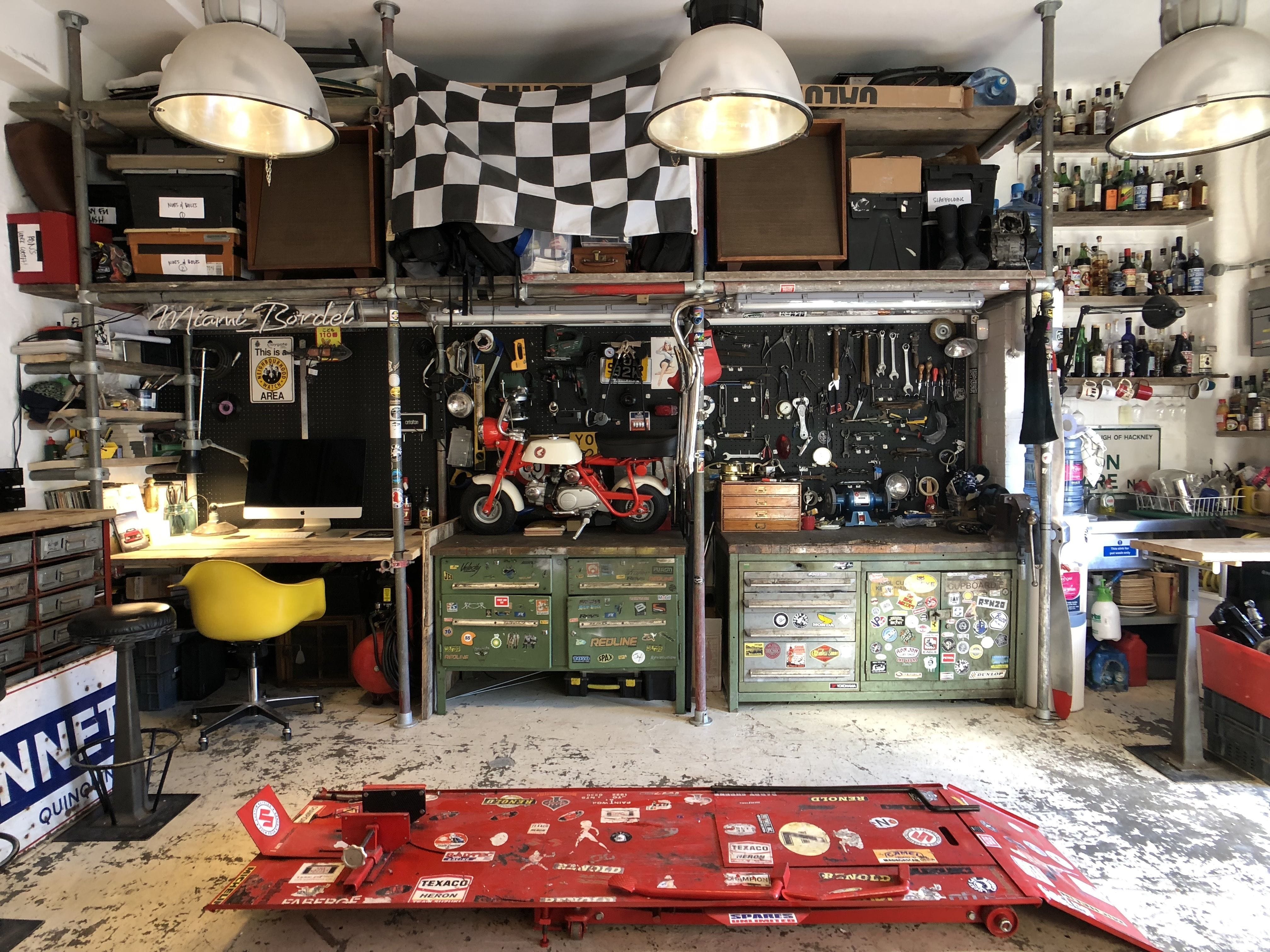 Garage 4