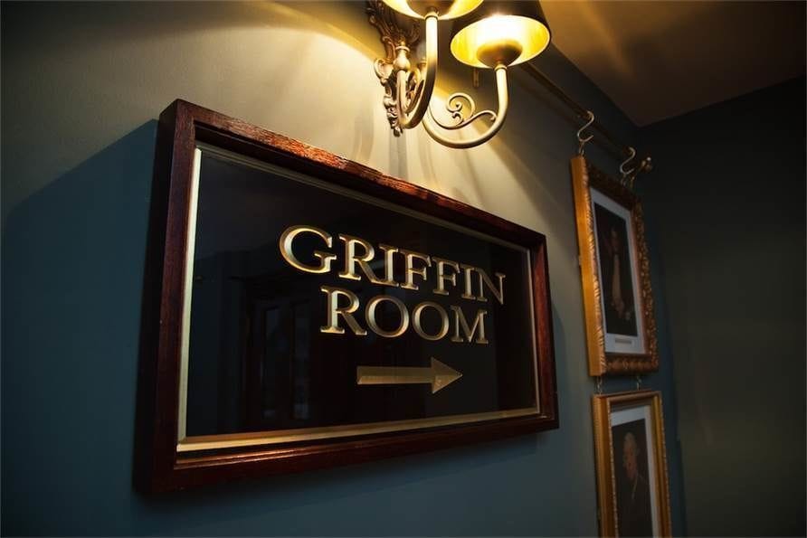 Griffin Room 2