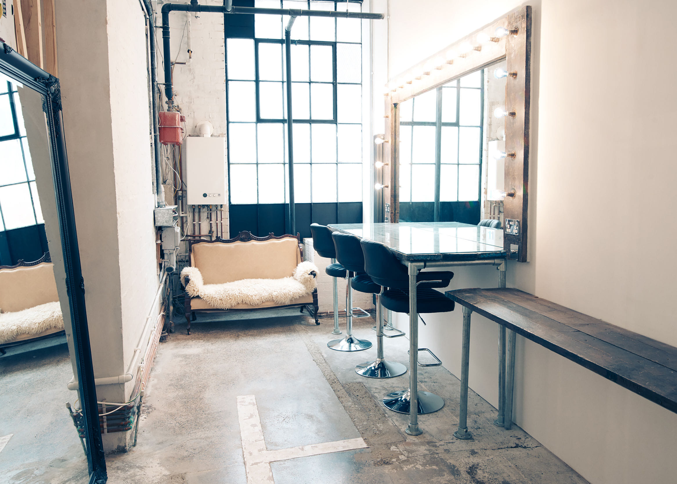 Mill Row Club Studio 6