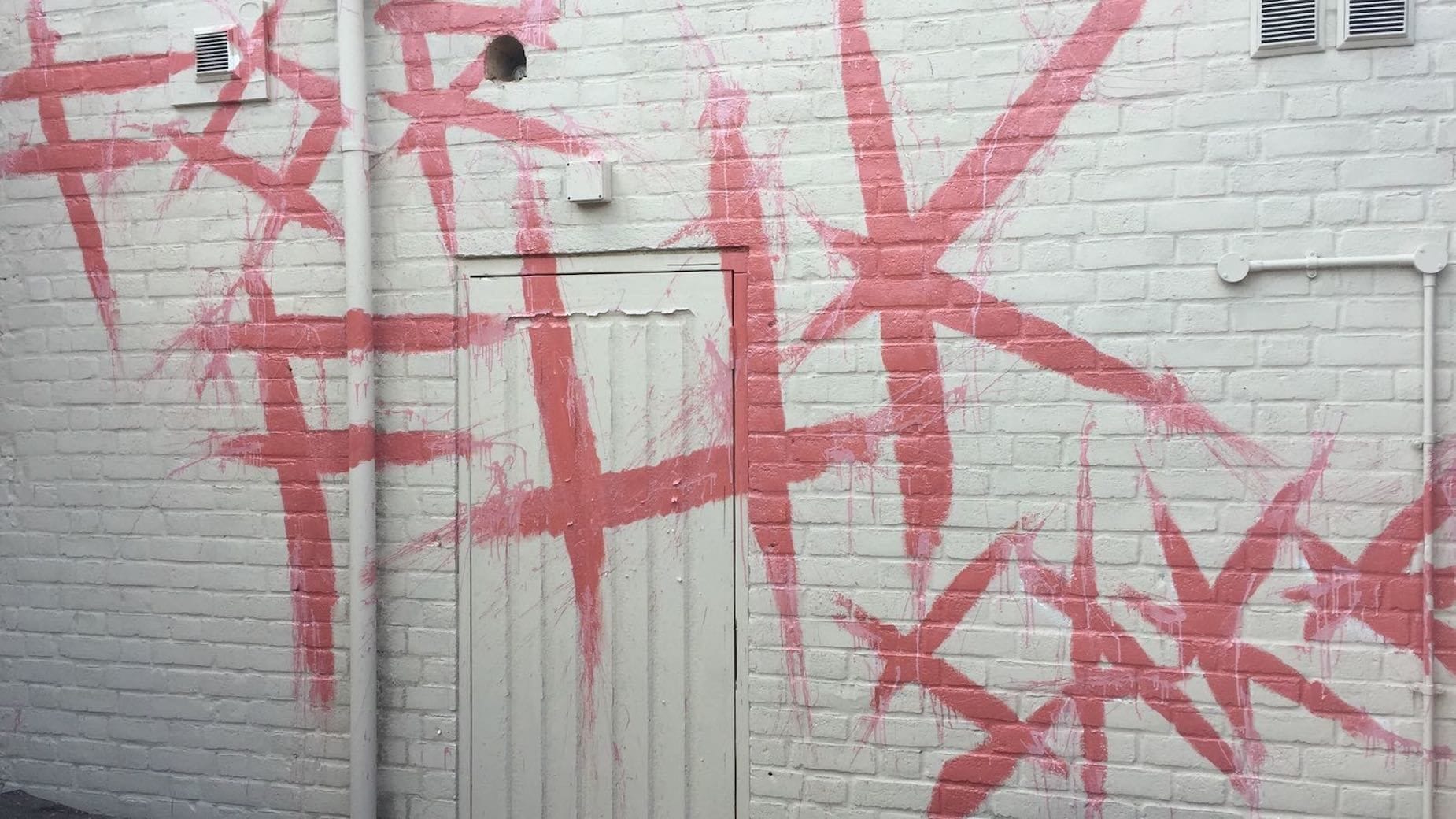 Bar, Exhibition & Private Dining Space 9