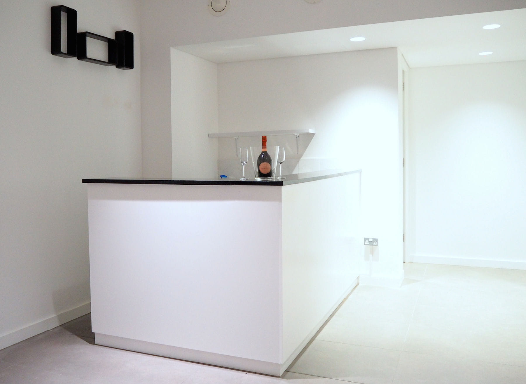 The Bar at Gallery 5