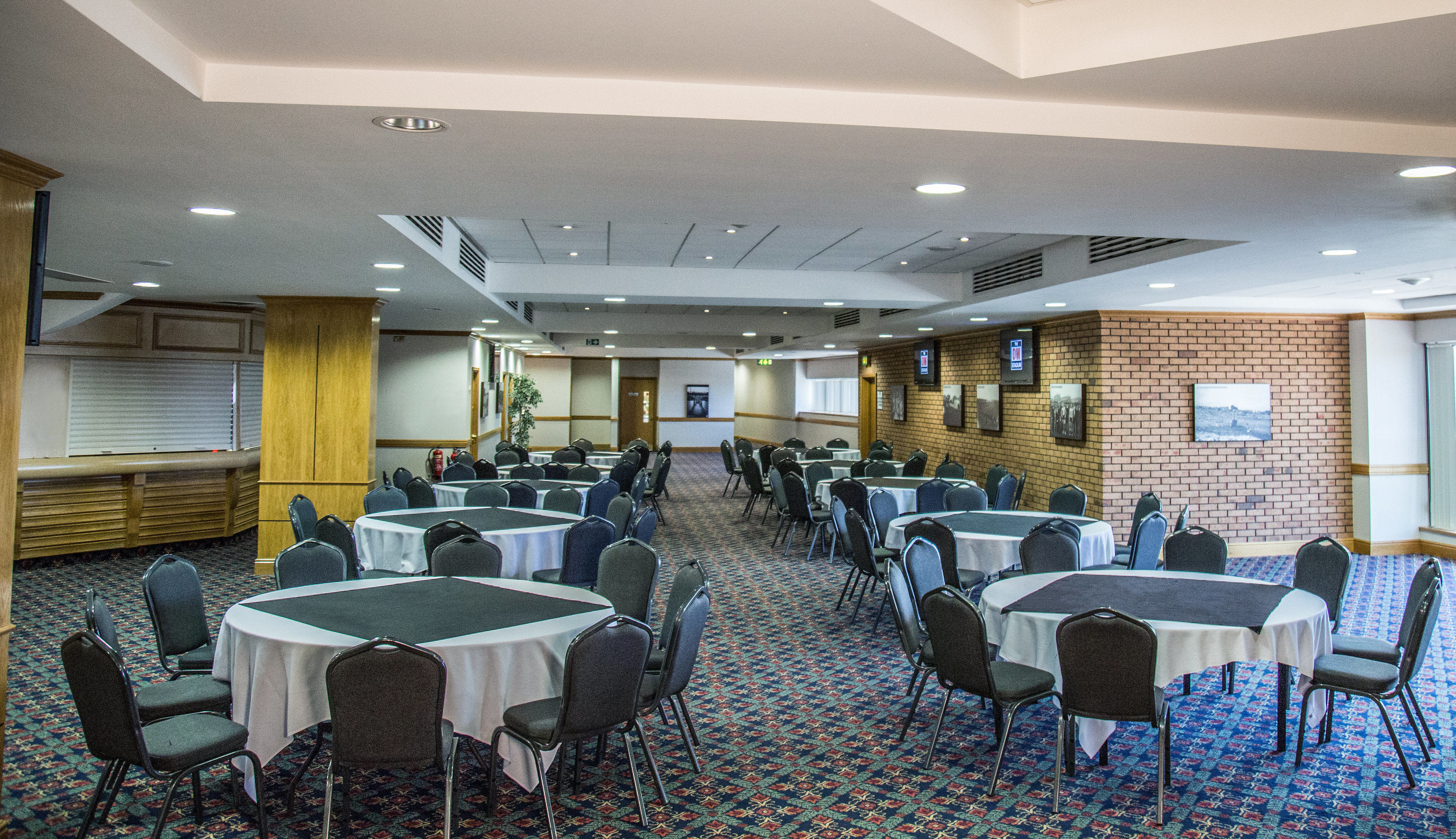 Springfield Lounge 1