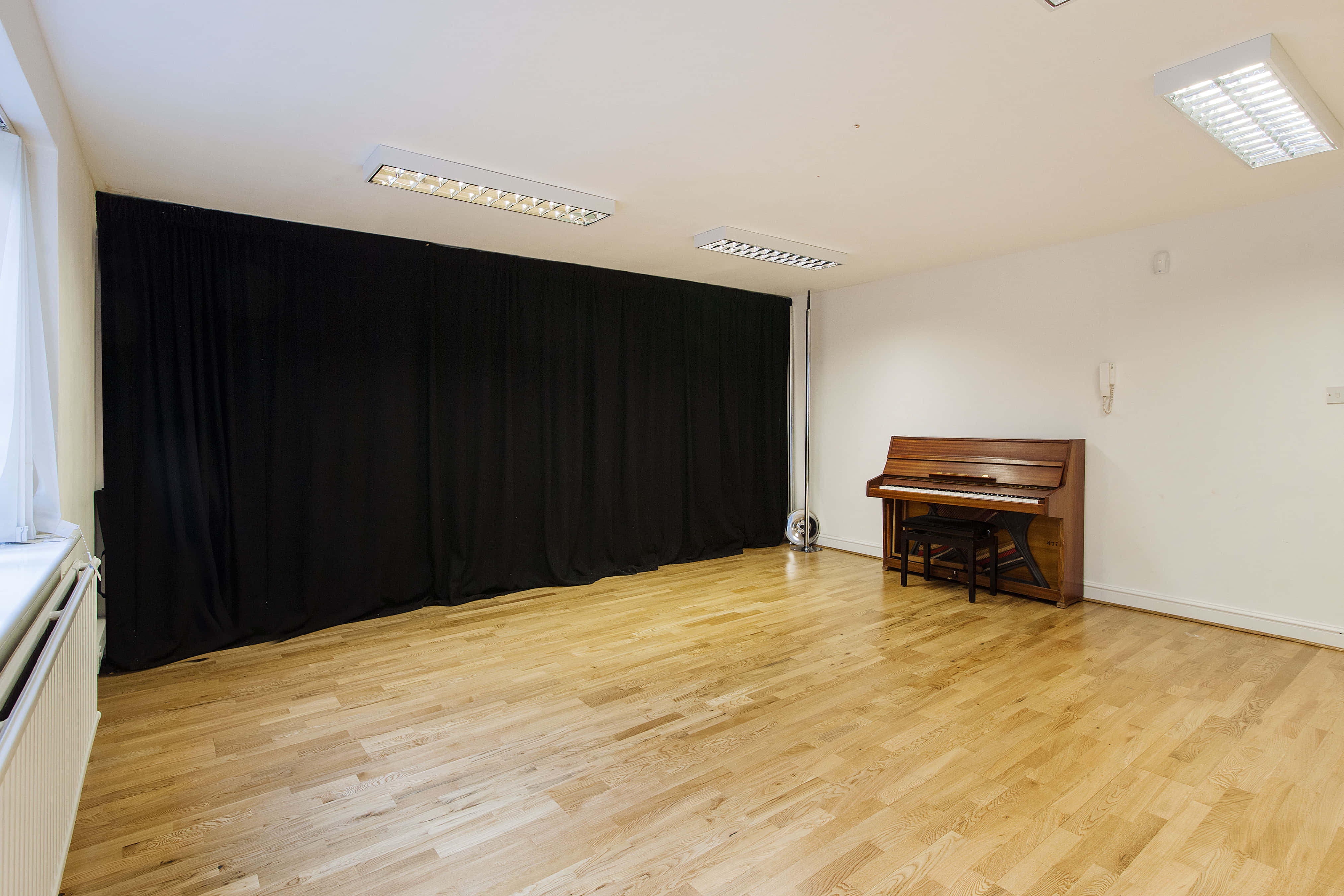 The Solo Studio 1