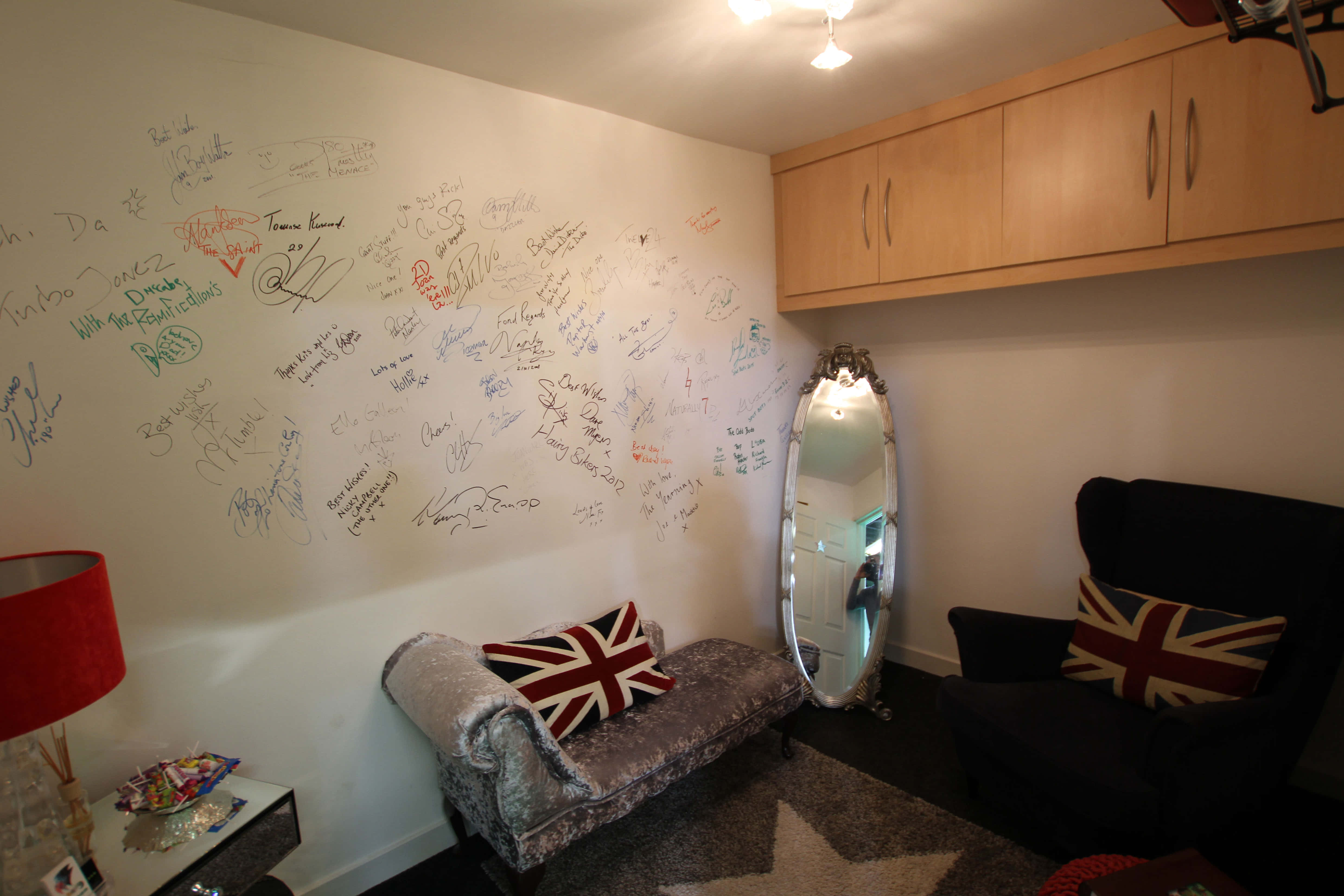 Infinity Cove Studio 6