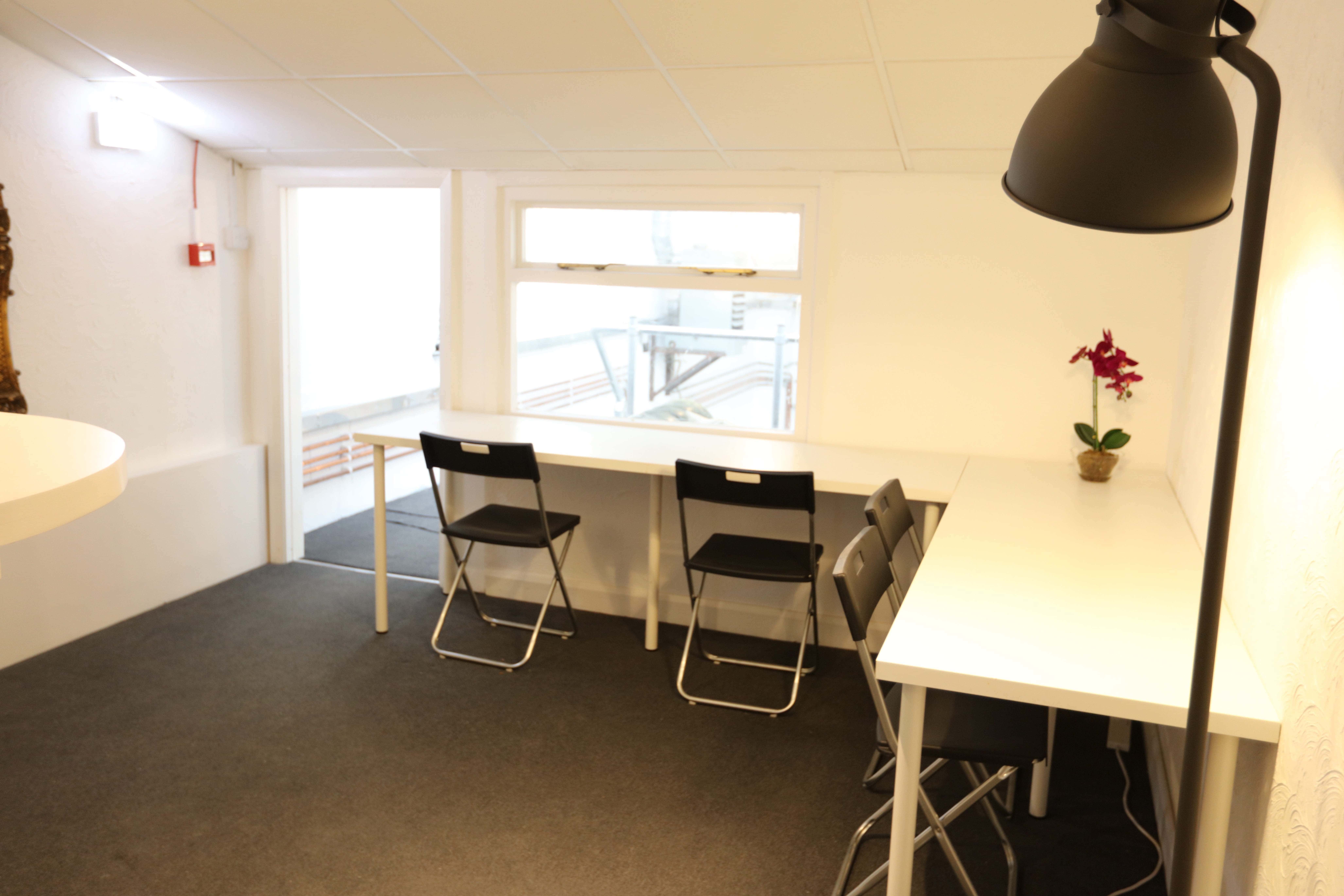 Photography Studio/ Photo Studio 16