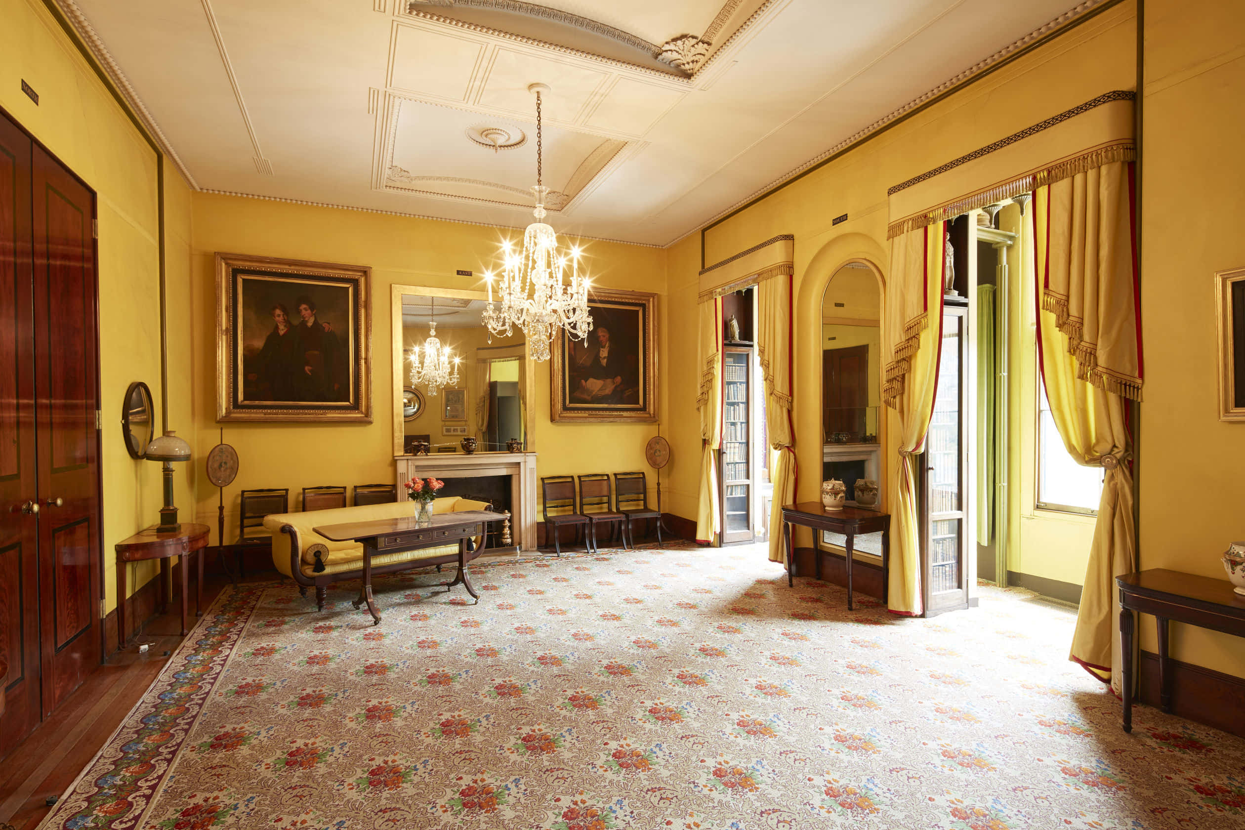 Drinks Reception, whole Museum hire 5