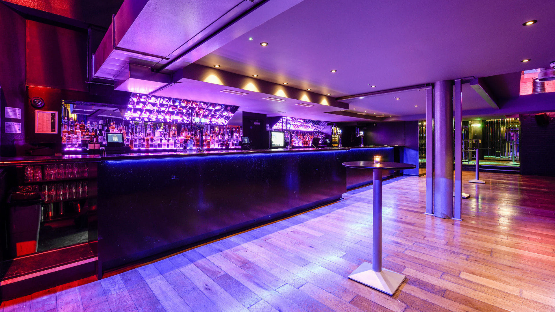 Nightclub 2