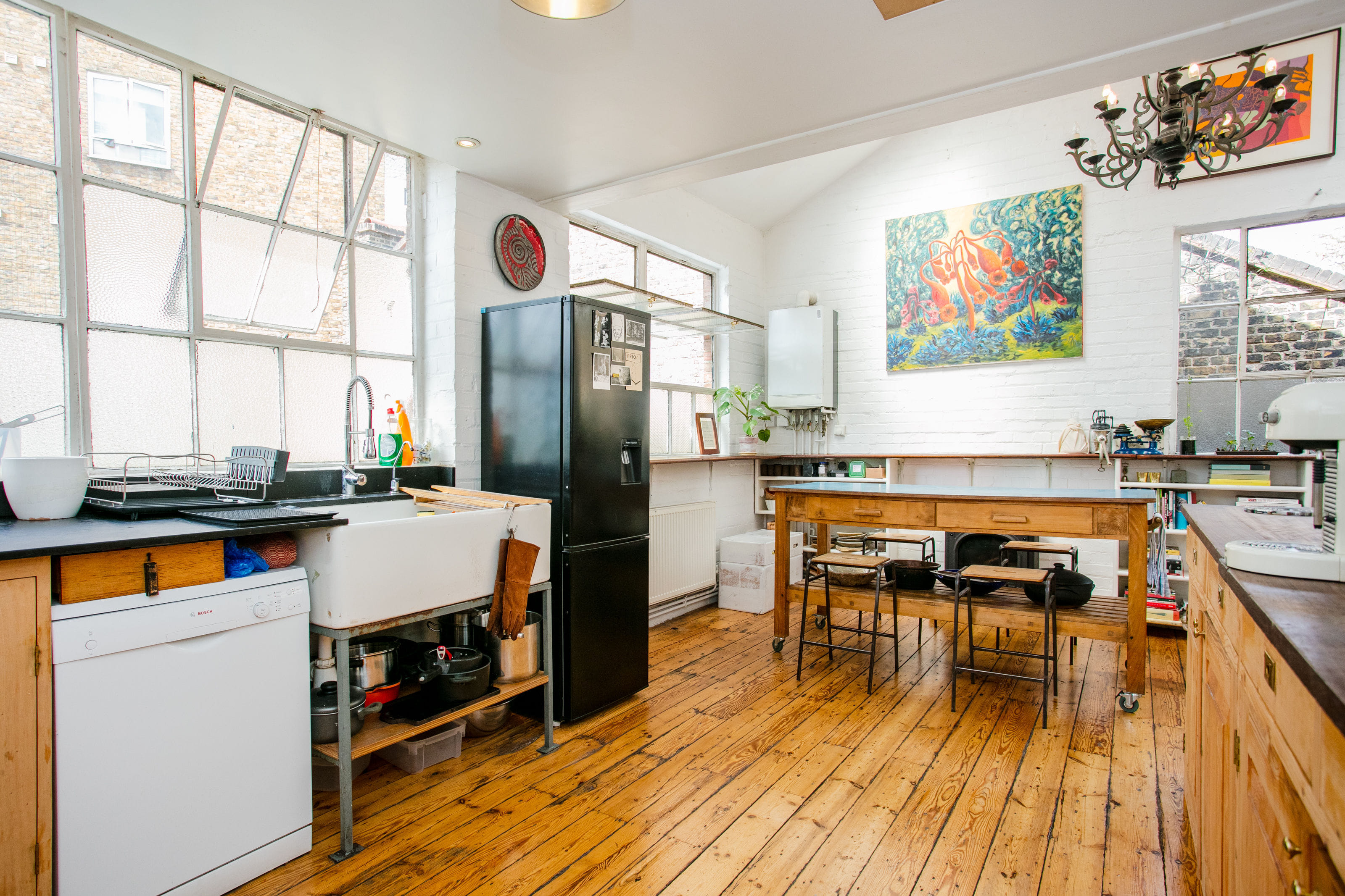 Photographic studio and studio kitchen 13