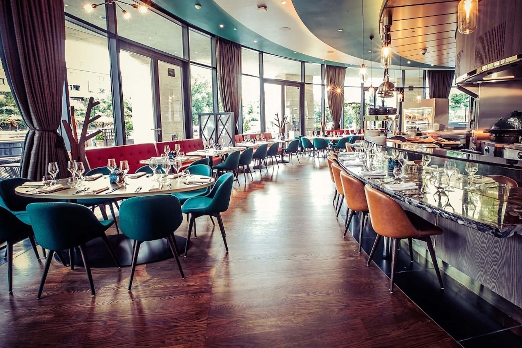 Restaurant & Private Dining Room 7