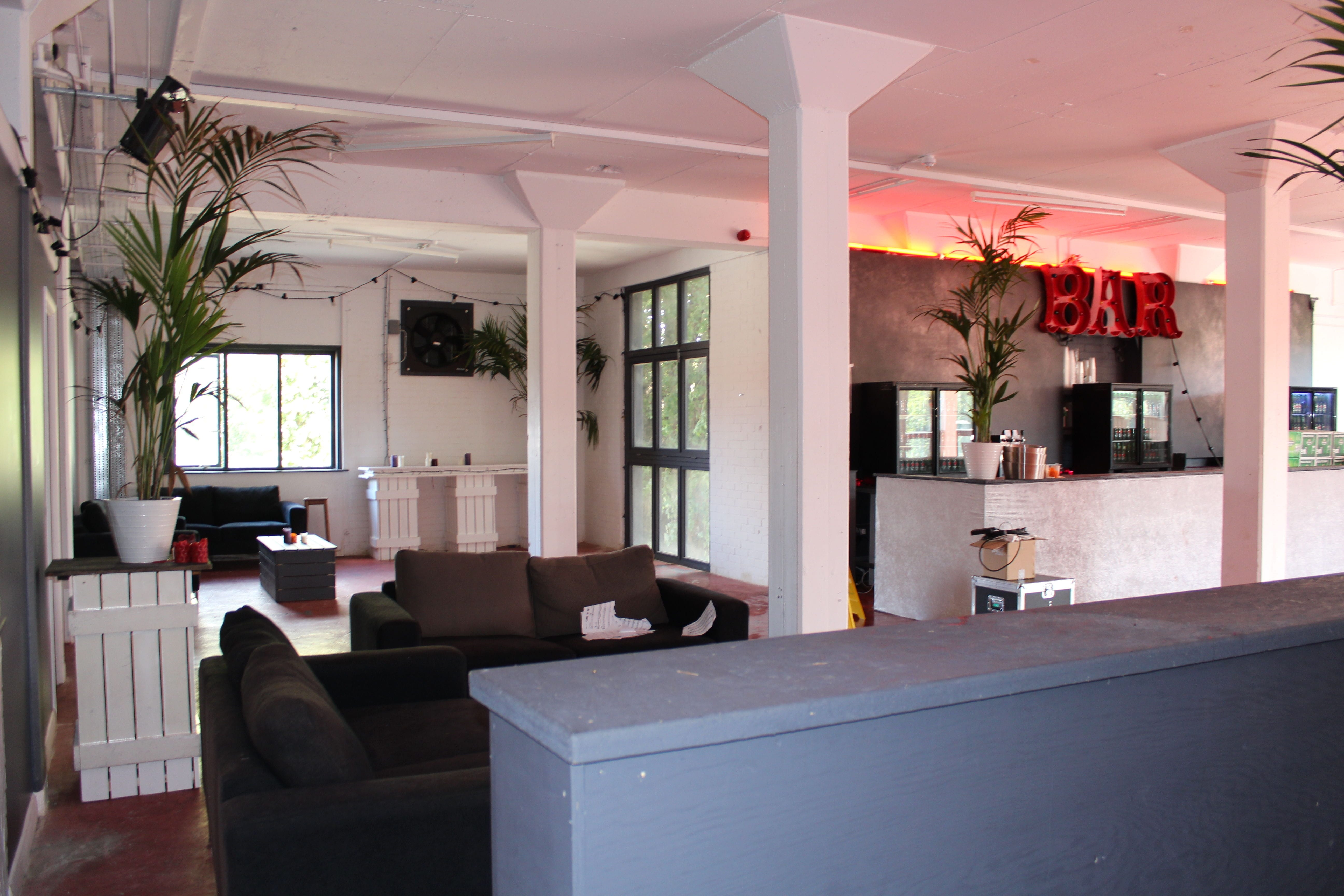 The Waterfront Room 1