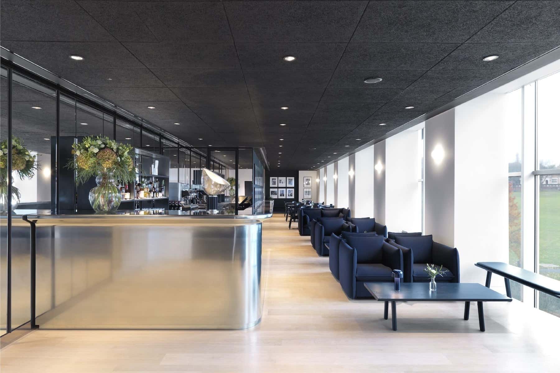 Chumsri & Luqman Lounge 3D tour