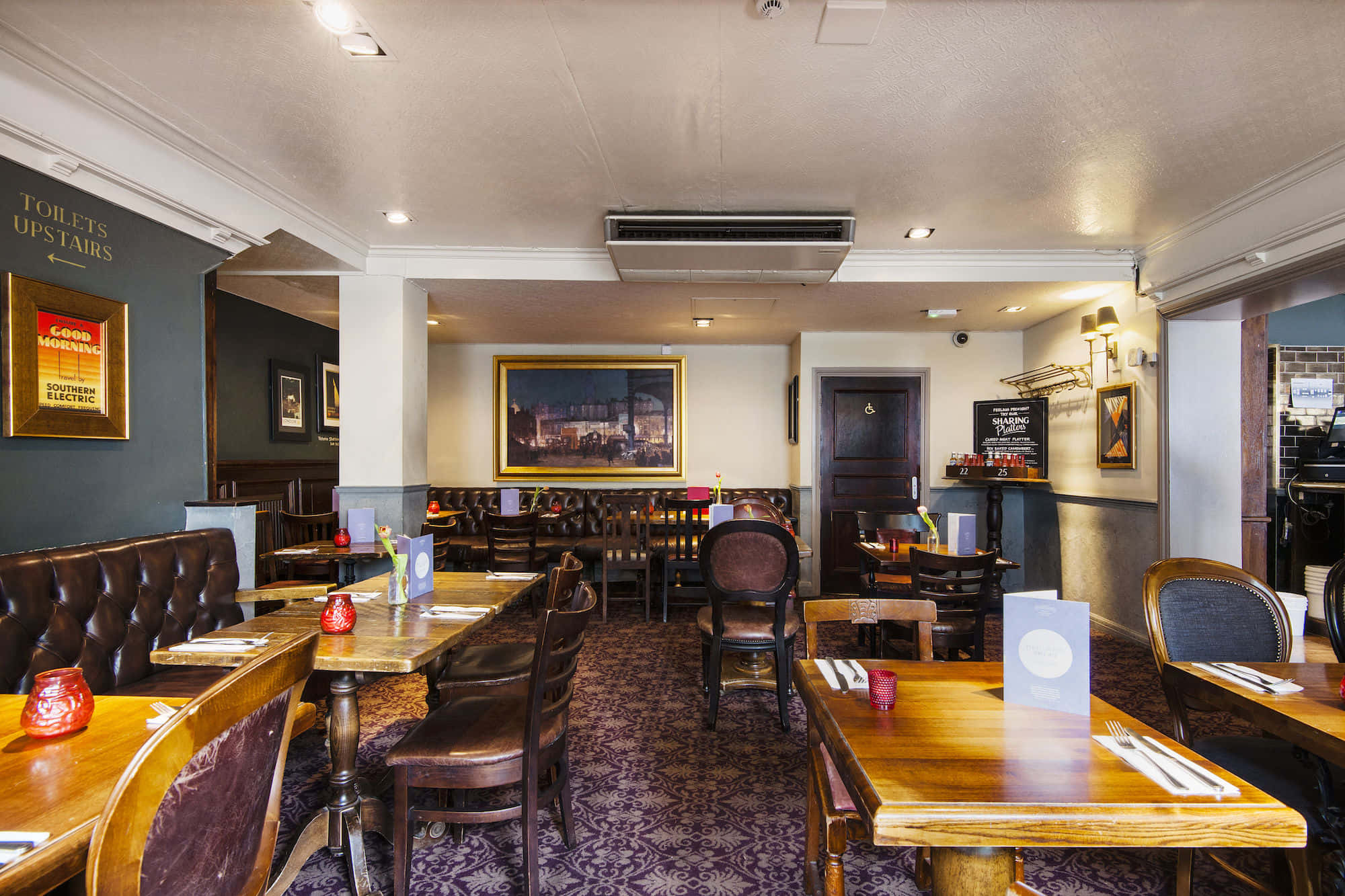 Churchill's Dining Room 4